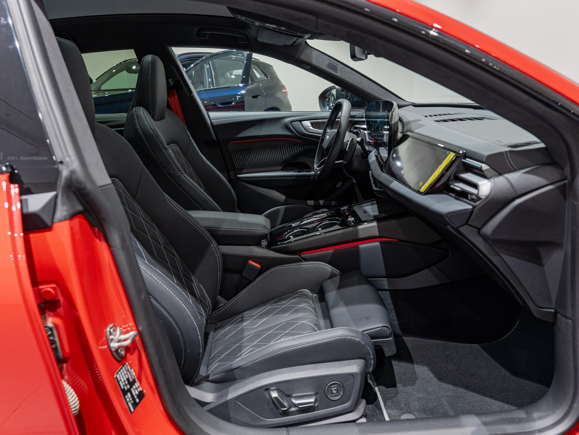 Автомобиль Audi A5 L 2.0 AMT (204 л.с.) 4WD - 10