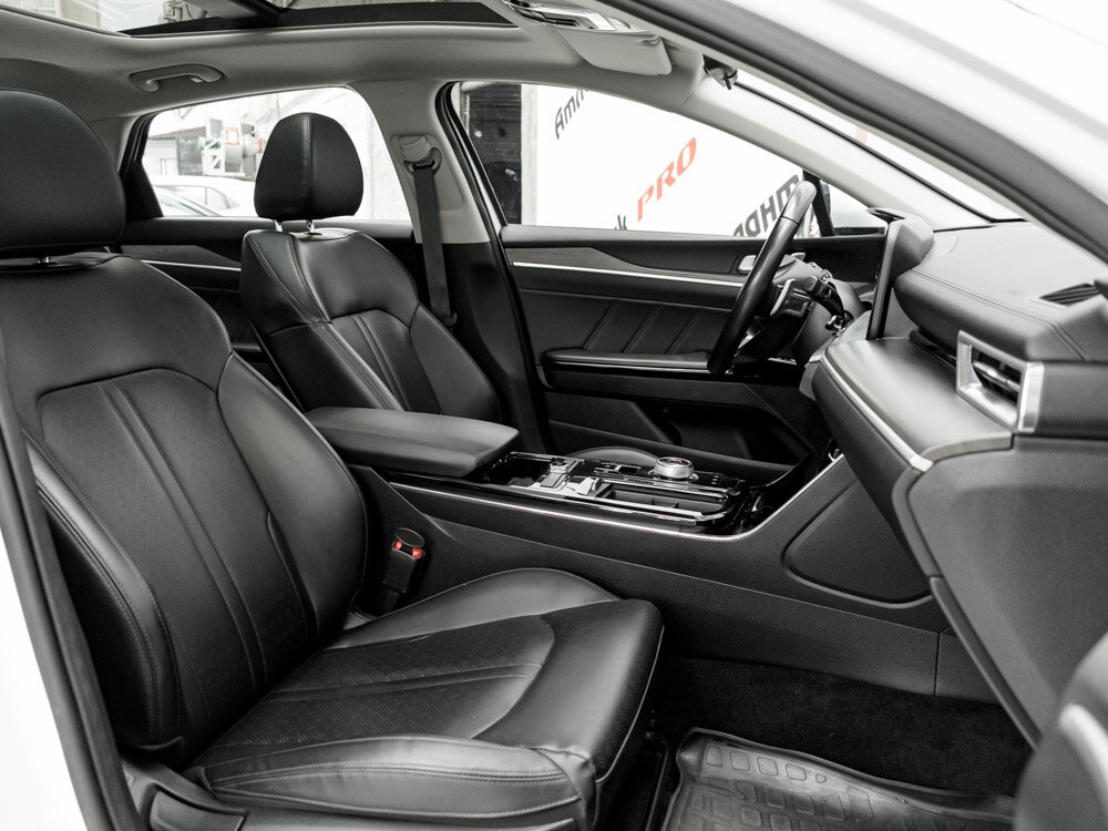 Купить Kia K5 1.5 AMT (170 л.с.), 2022 в Екатеренбурге