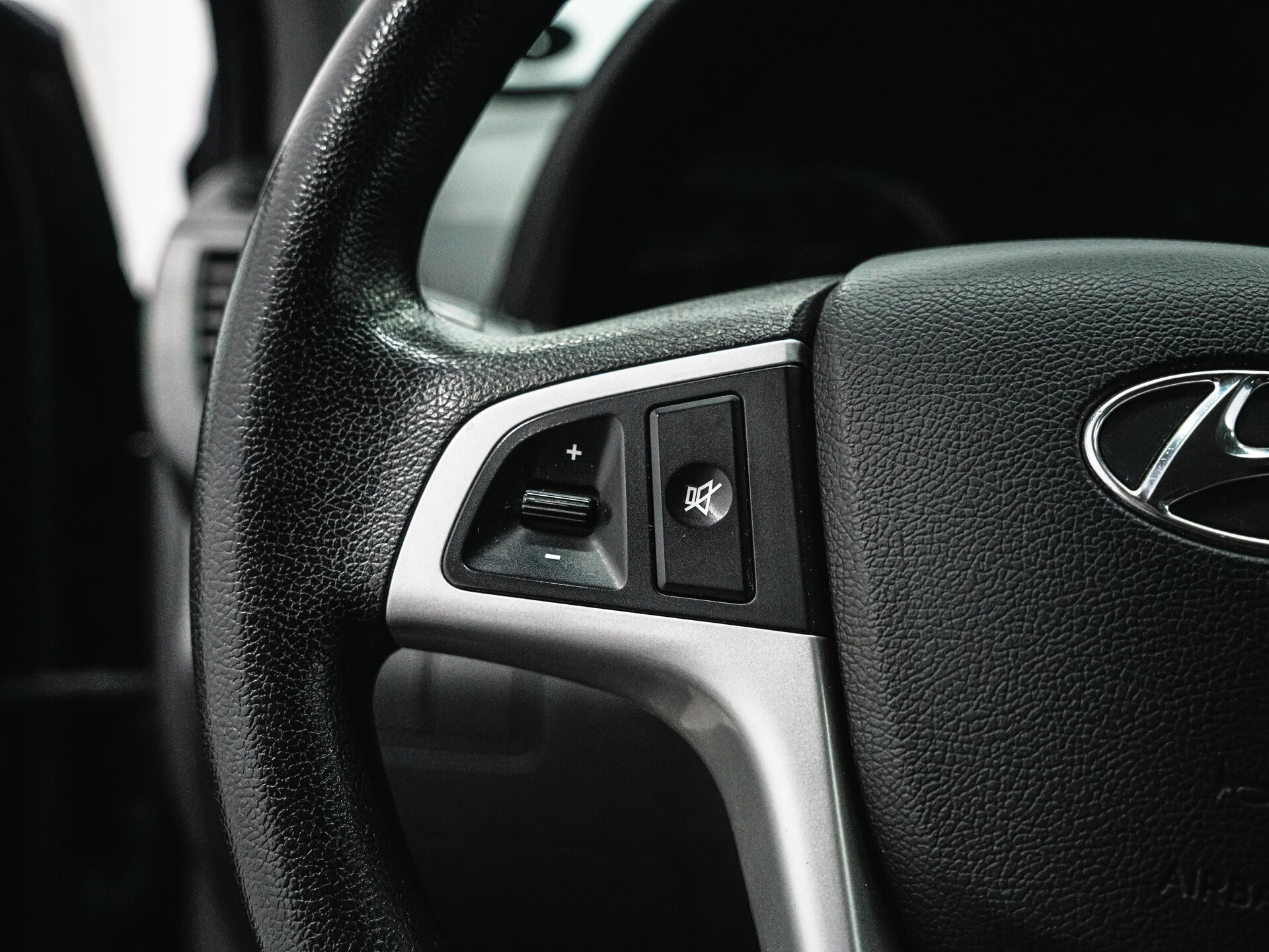 Hyundai Solaris 2012 17
