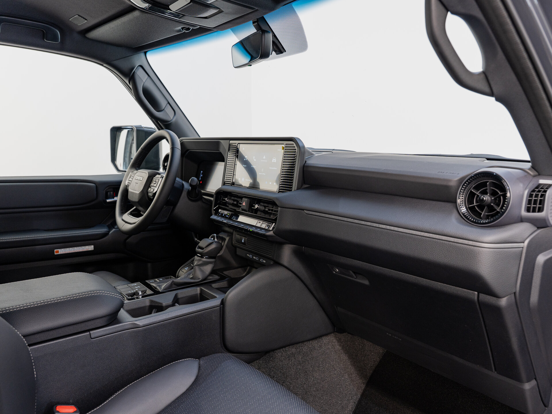 Автомобиль Toyota Land Cruiser Prado 2.8d AT (204 л.с.) 4WD - 11