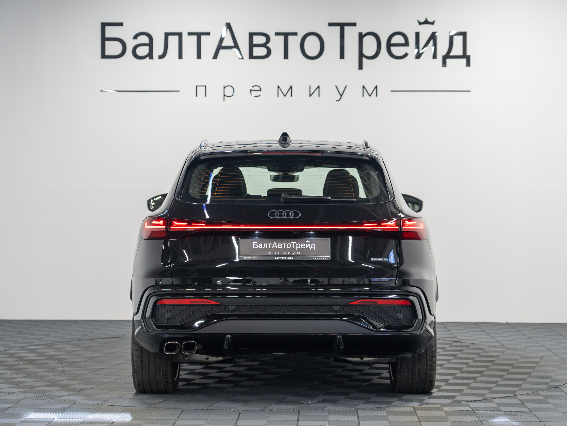Автомобиль Audi Q5 40 TDI 2.0d AMT (204 л.с.) 4WD - 8