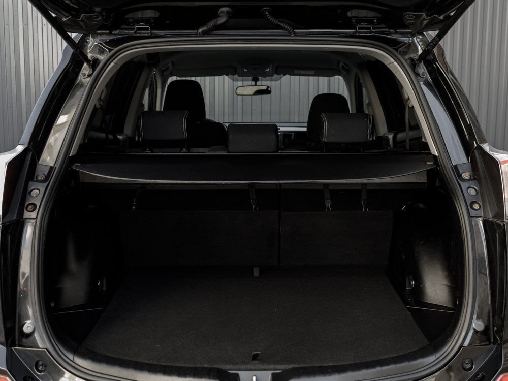 Купить Toyota RAV4 2.0 CVT (146 л.с.) 4WD, 2016 в Екатеренбурге