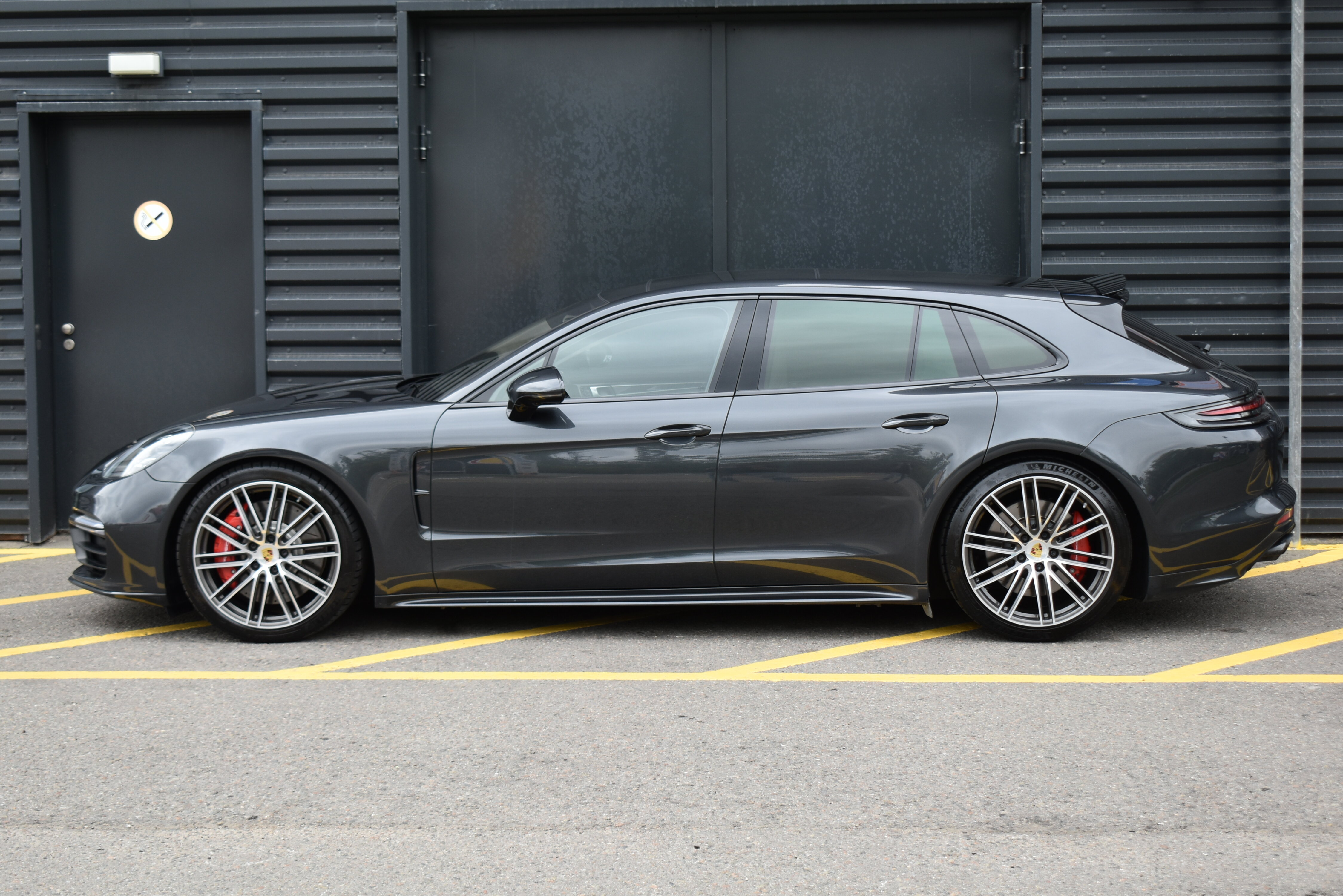 81918258 Turbo Sport Turismo 4.0 AMT (550 л.с.) 4WD №7