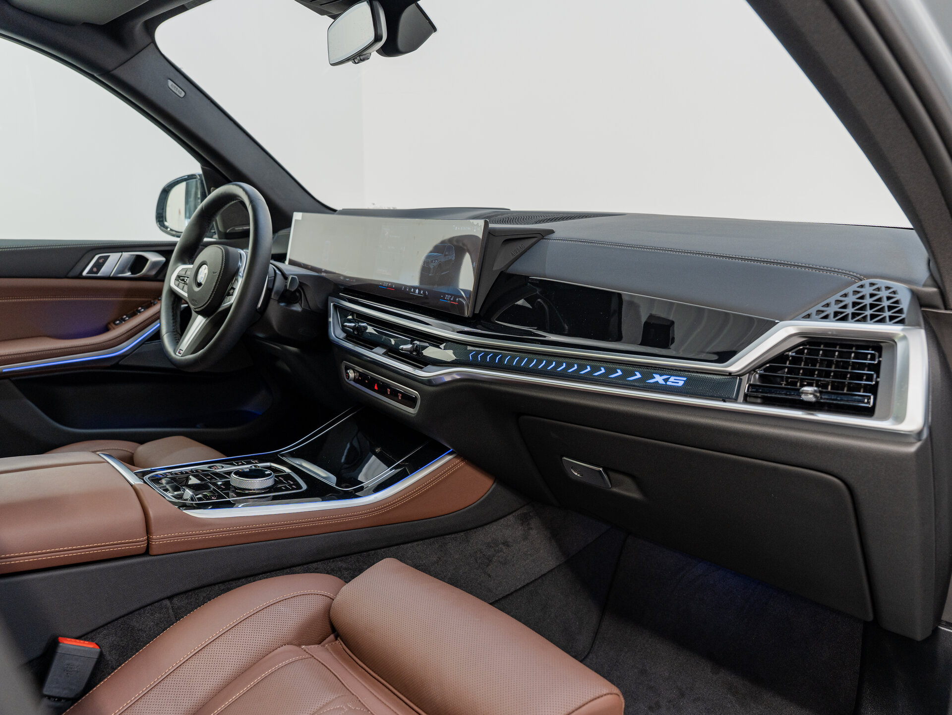 Автомобиль BMW X5 40d 3.0d AT (352 л.с.) 4WD - 16