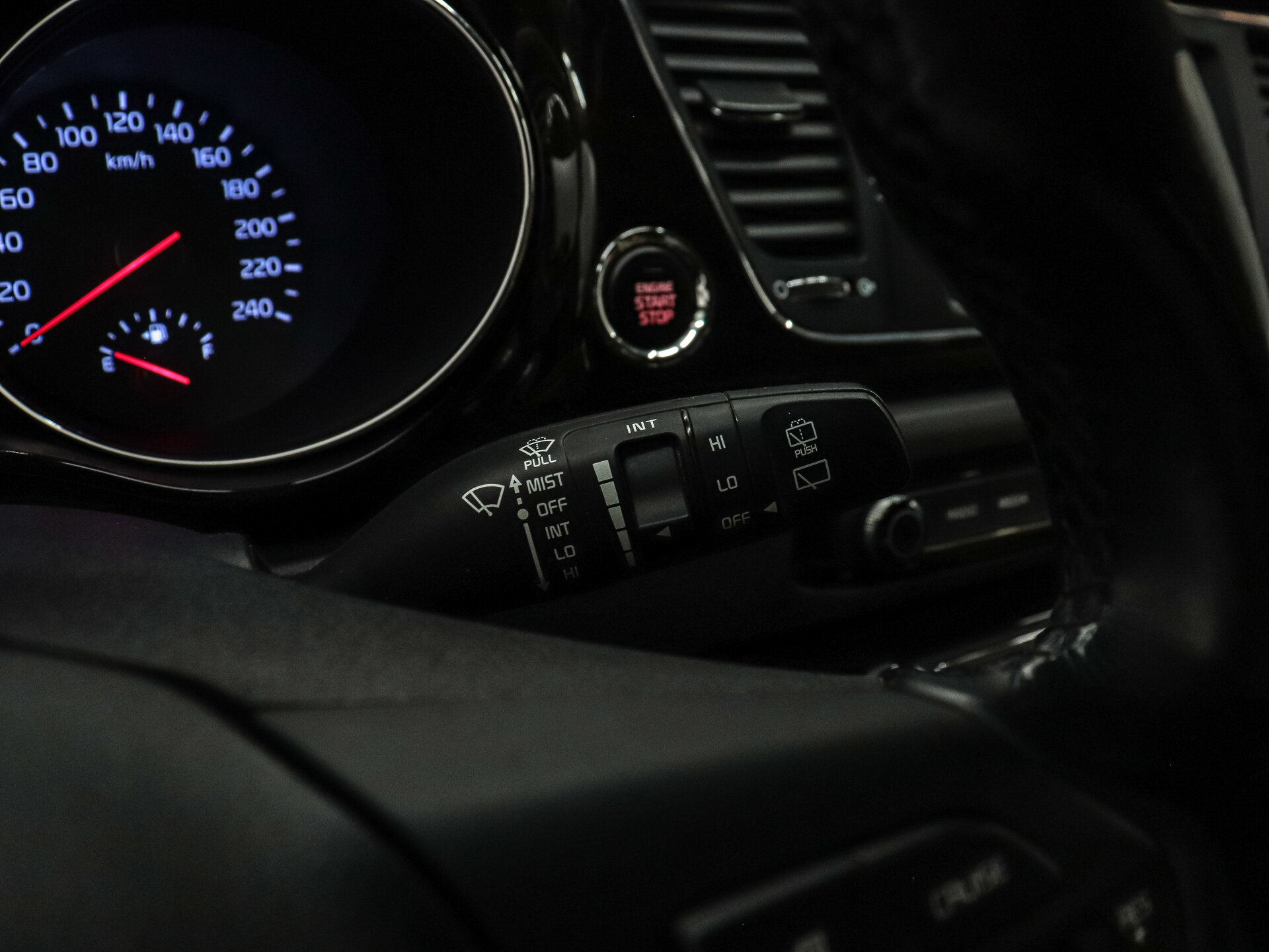 Kia Carnival 2019 16