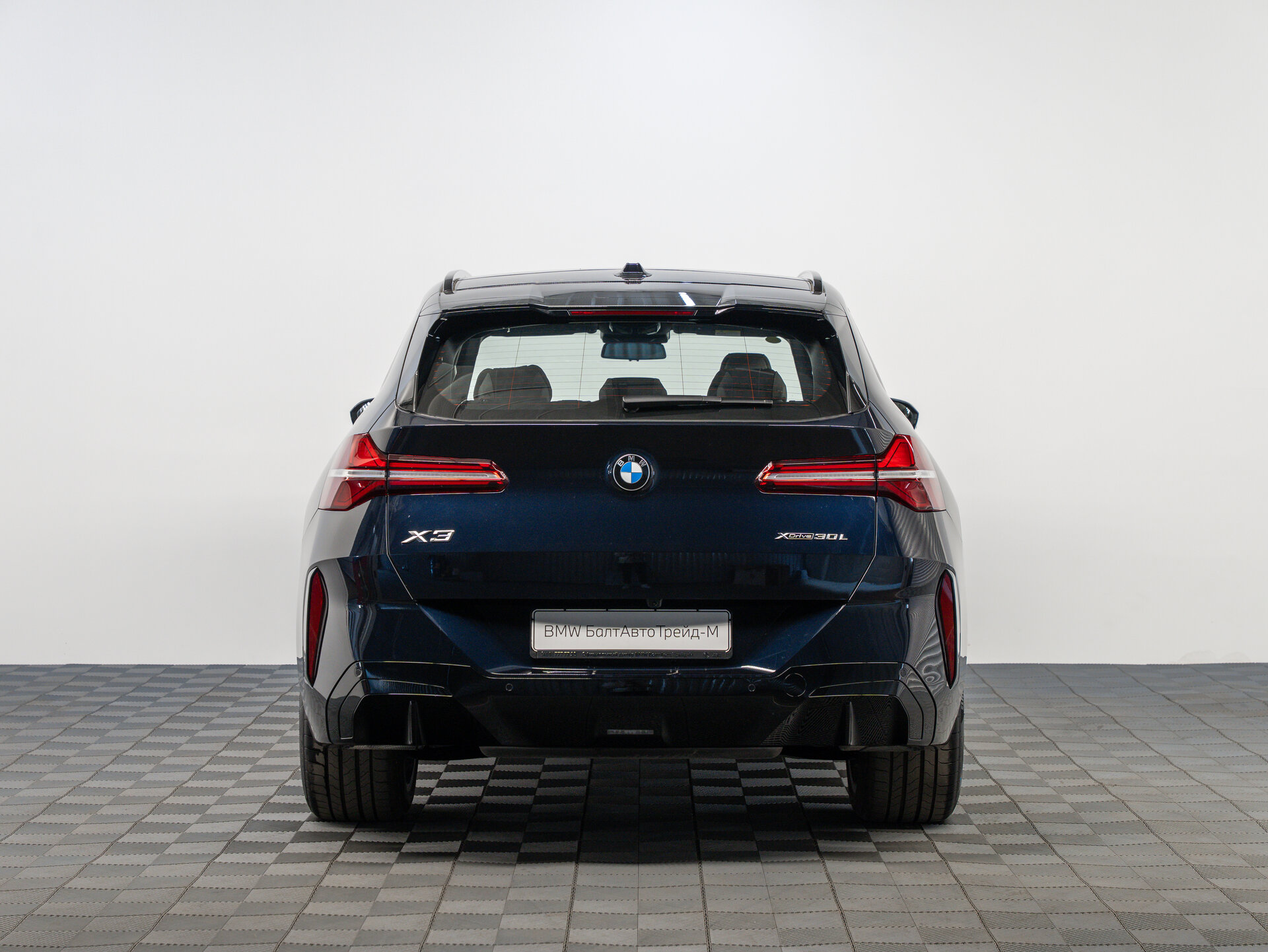 Автомобиль BMW X3 30L xDrive 2.0 AT (258 л.с.) 4WD - 6