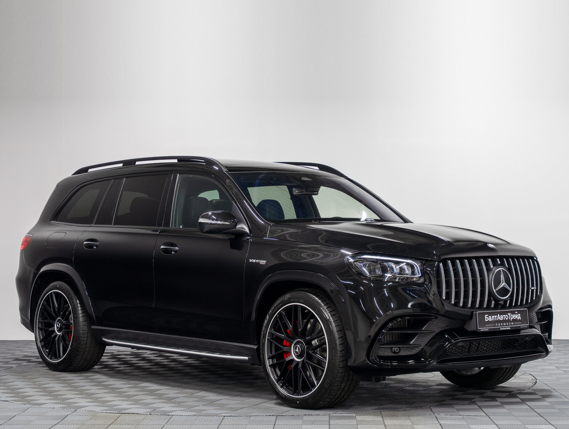 Автомобиль Mercedes-Benz GLS AMG 63 AMG 4.0 AT (612 л.с.) 4WD - 5