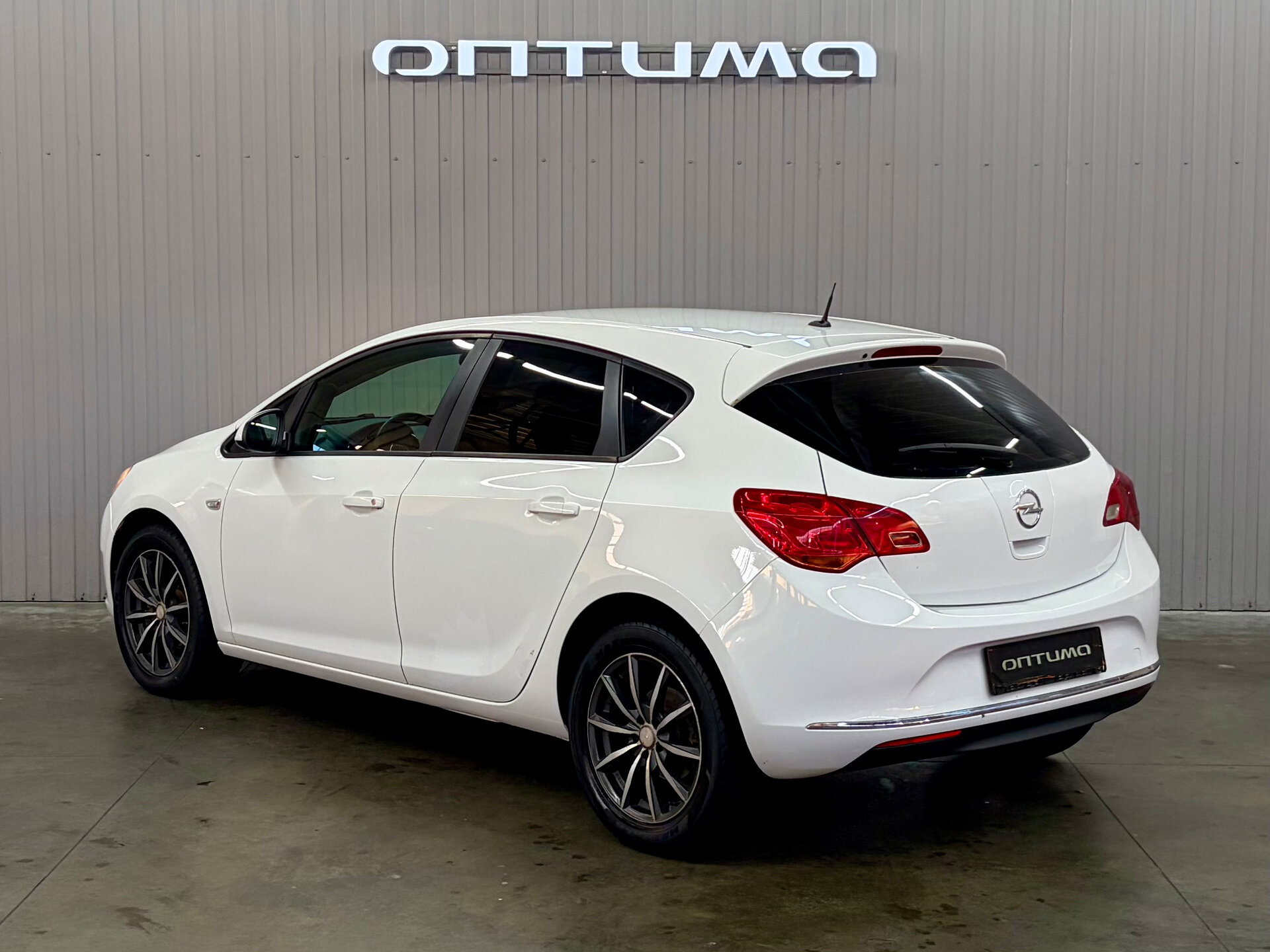 Opel Astra 