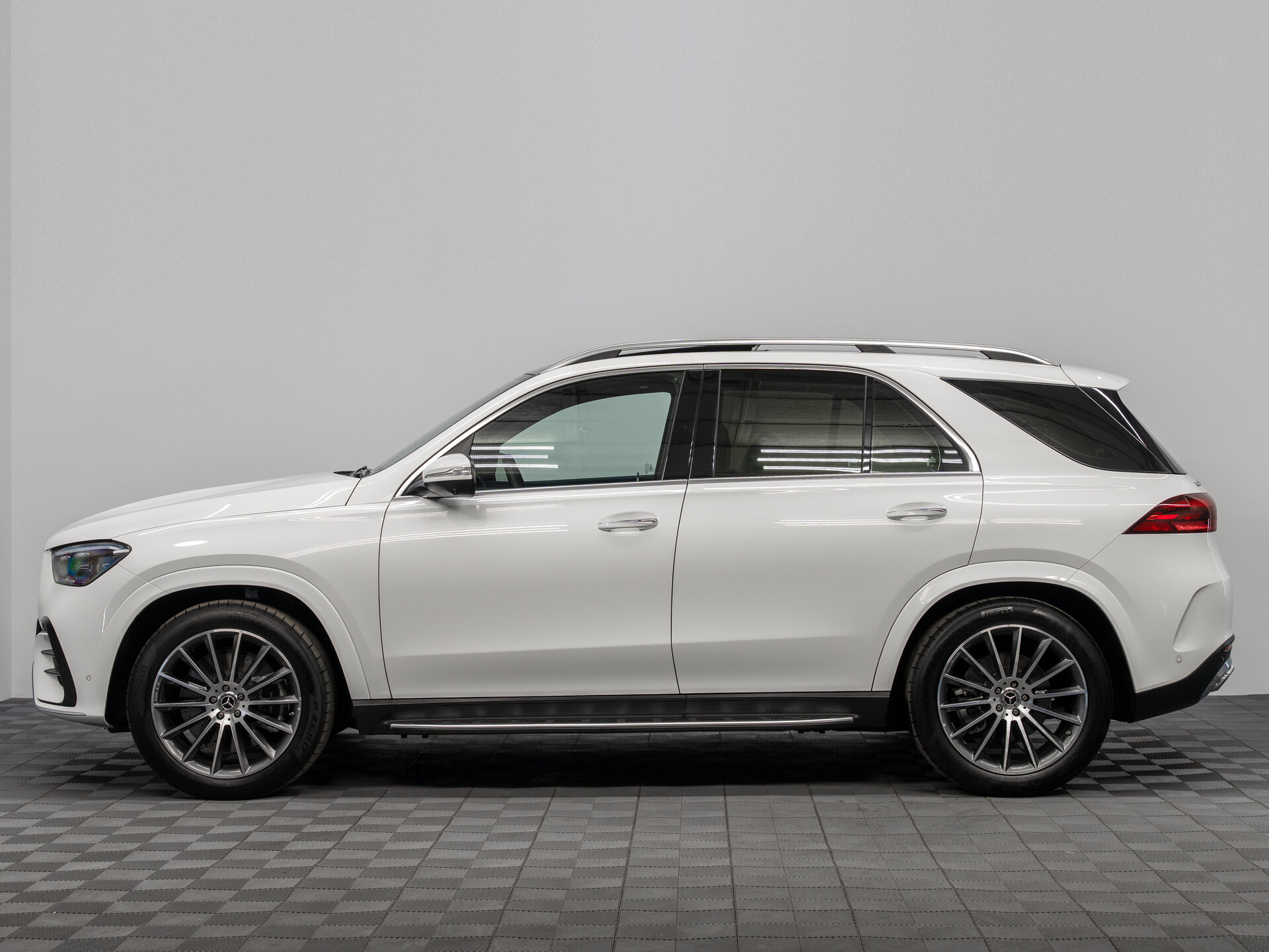 Автомобиль Mercedes-Benz GLE 450 3.0 AT (381 л.с.) 4WD - 8