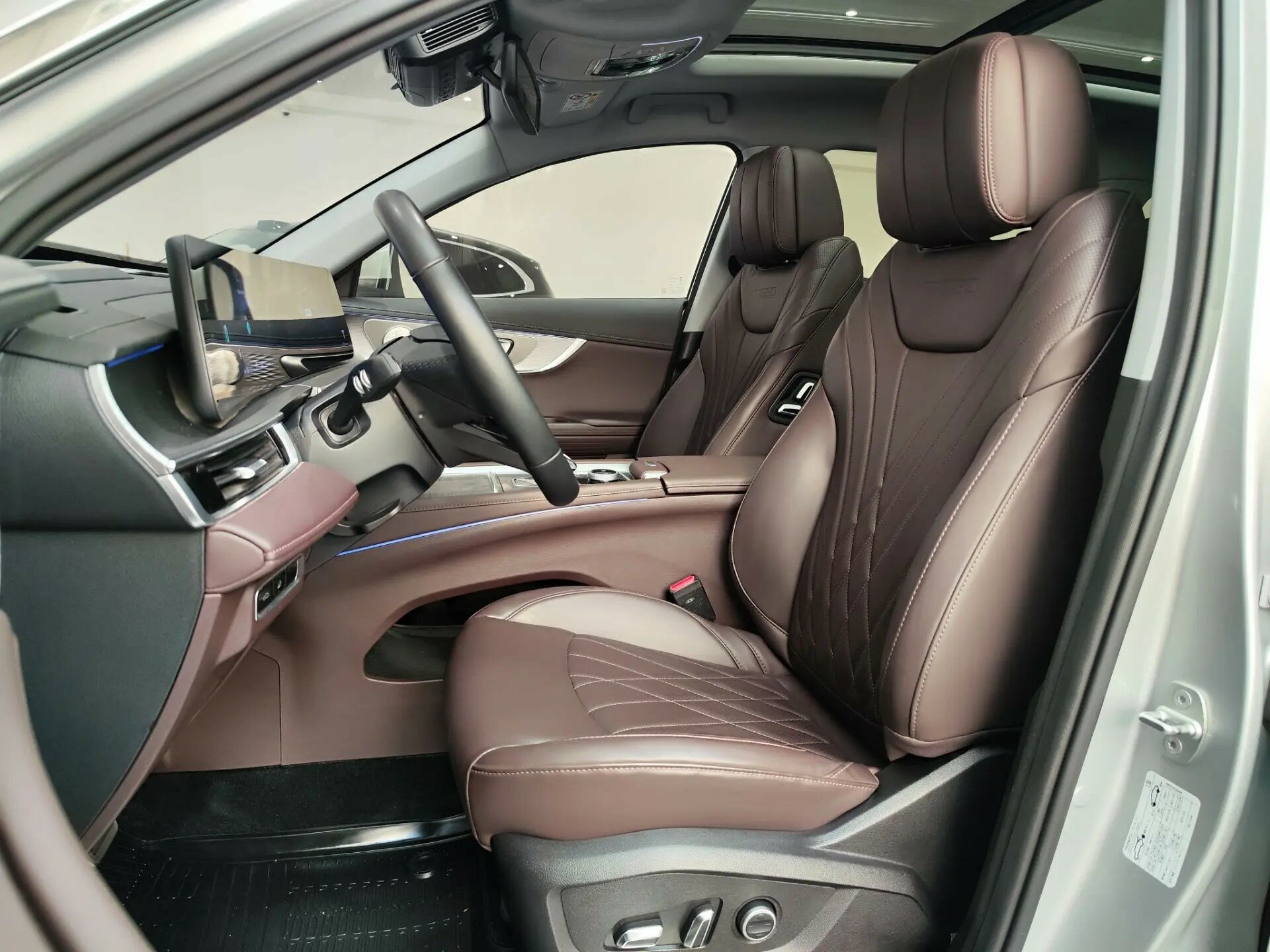 Автомобиль Chery Tiggo 8 Pro Max 2.0 AMT (197 л.с.) 4WD - 8