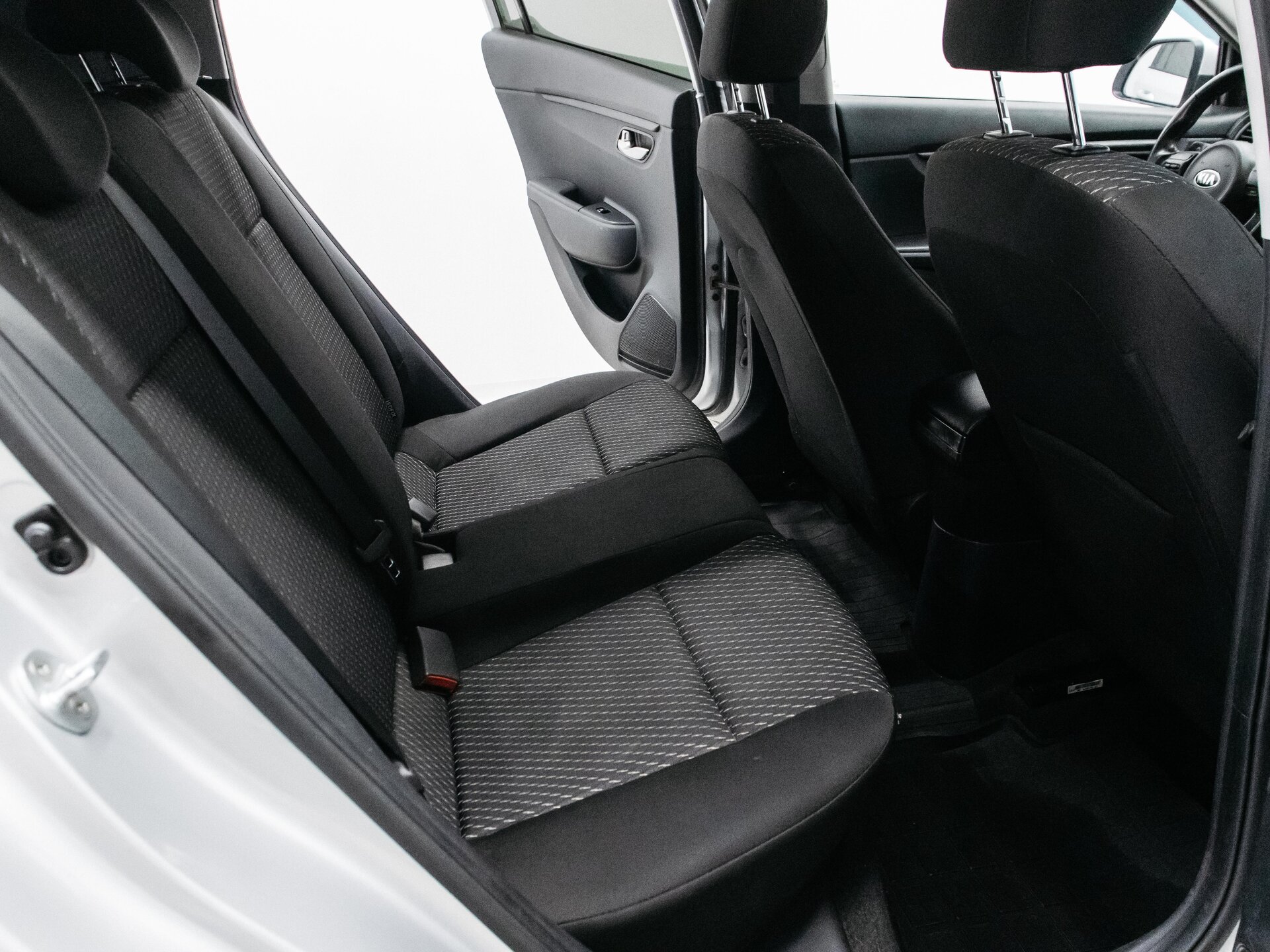 Kia Rio 2019 27