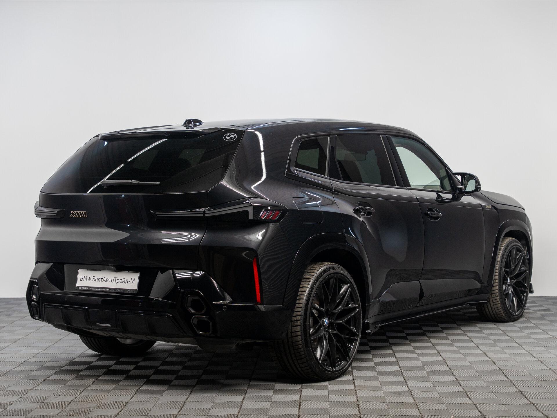 Автомобиль BMW XM 4.4hyb AT (653 л.с.) 4WD - 5