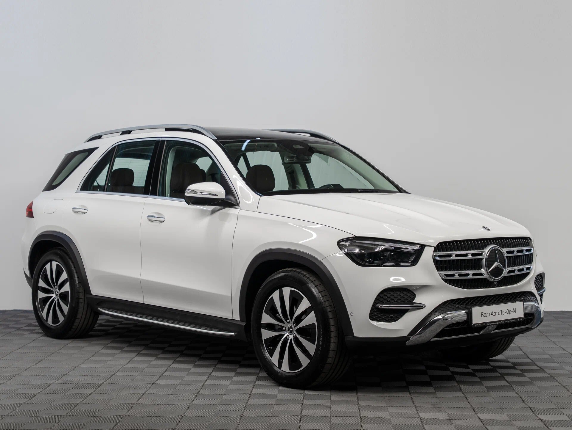 Автомобиль Mercedes-Benz GLE 300 d 2.0d AT (269 л.с.) 4WD - 3