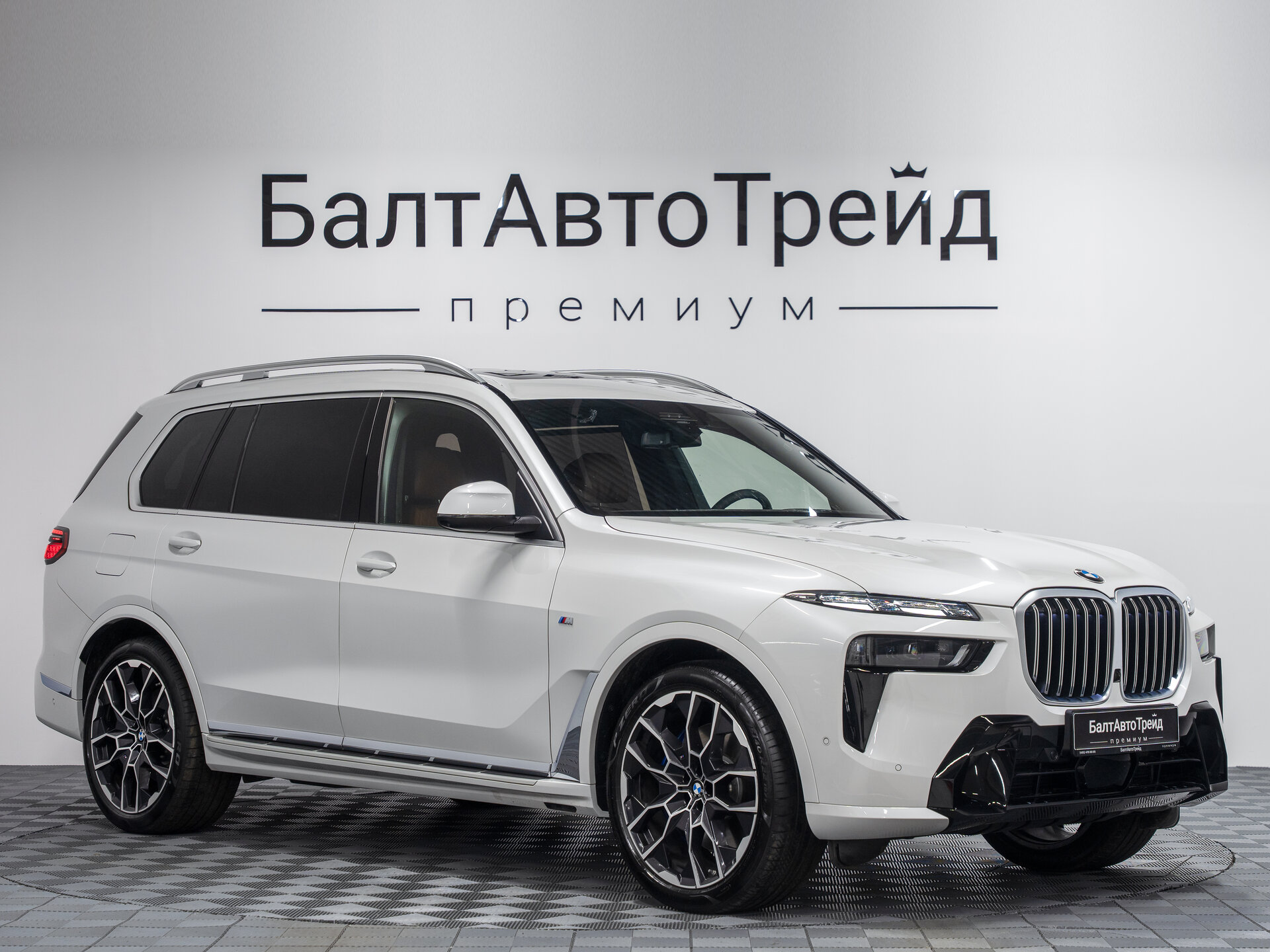 Автомобиль BMW X7 40i 3.0 AT (381 л.с.) 4WD - 6