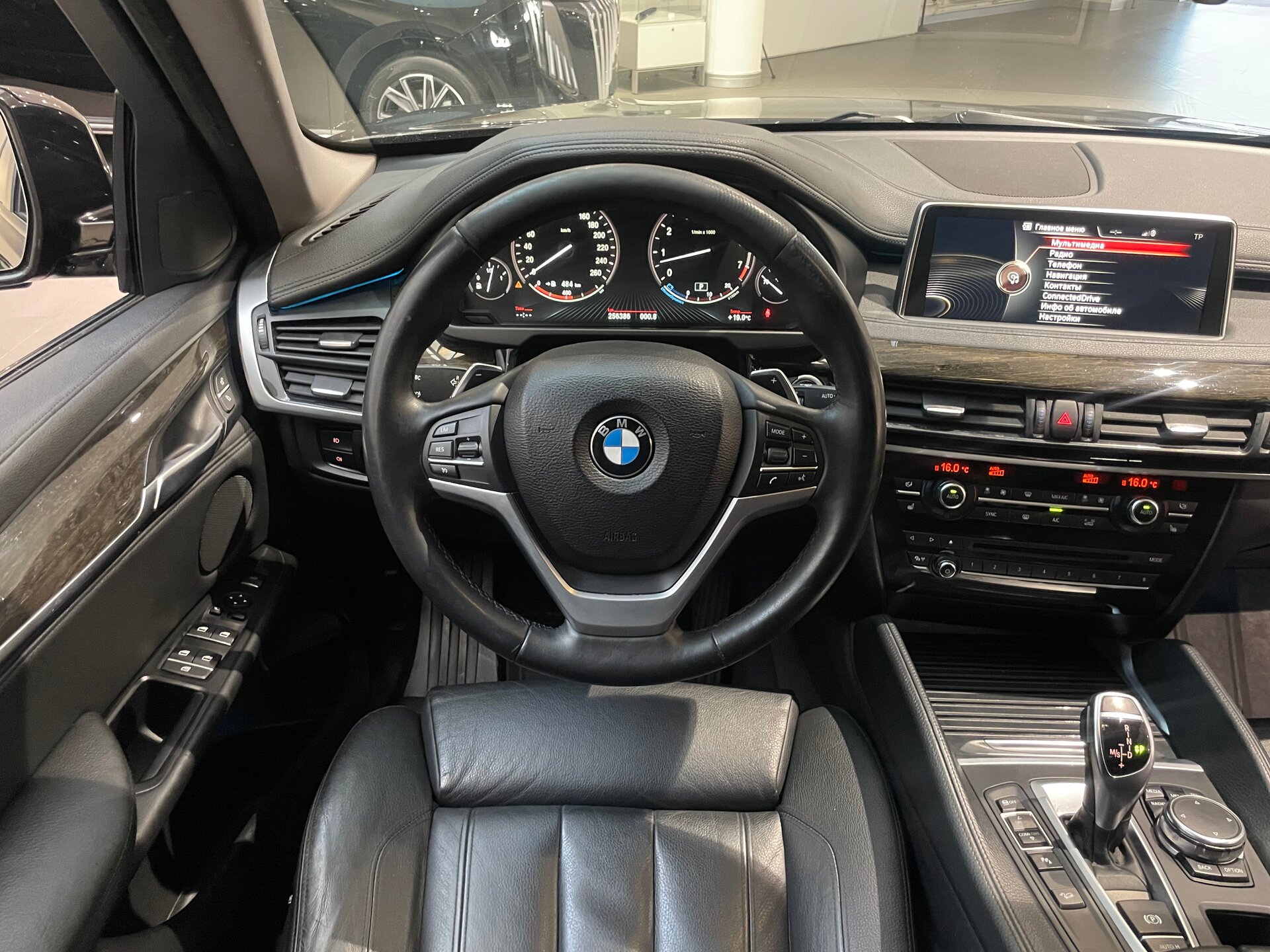 Автомобиль BMW X6 35i 3.0 AT (306 л.с.) 4WD - 15