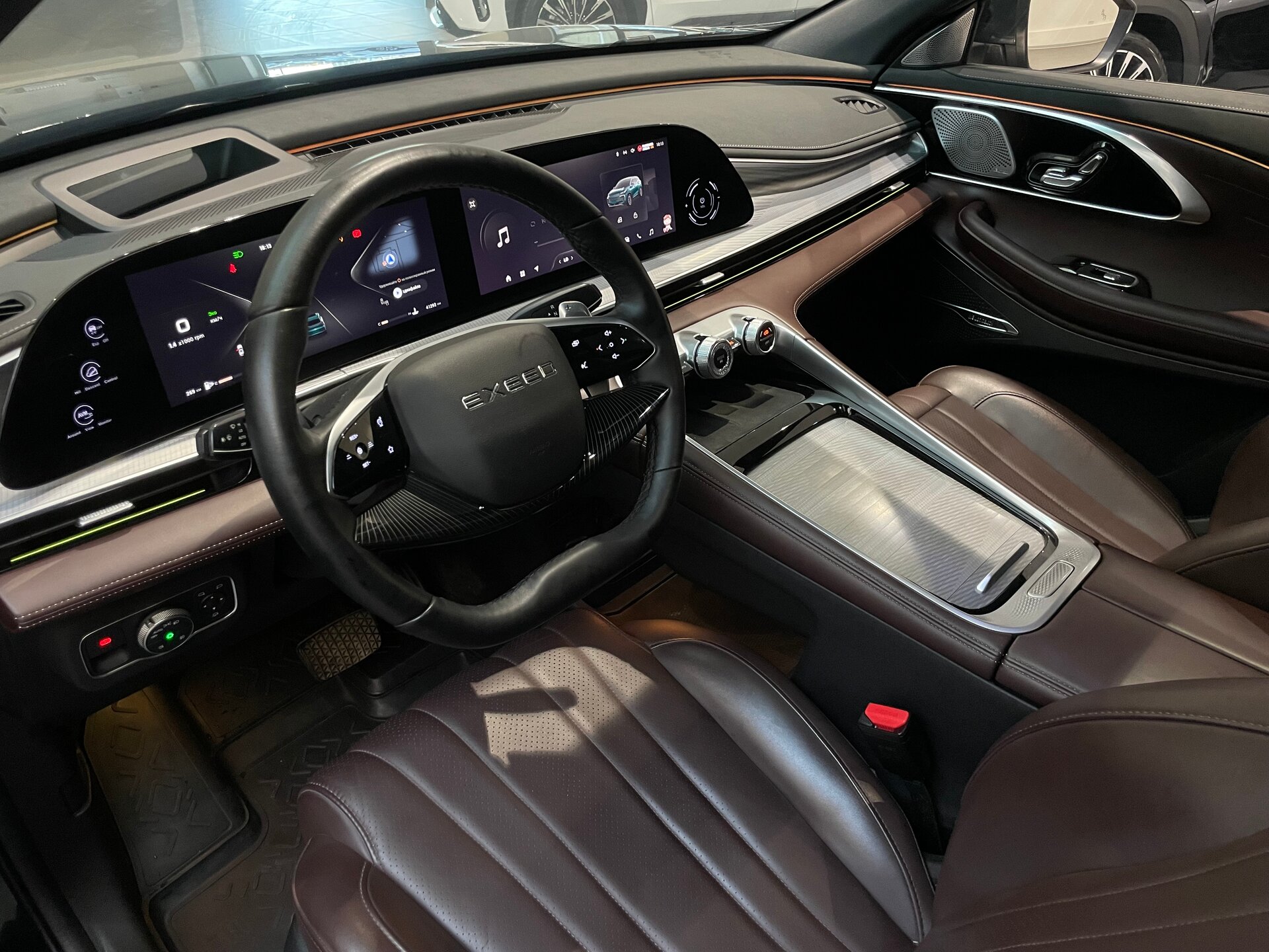 Автомобиль EXEED TXL 2.0 AT (197 л.с.) 4WD - 7