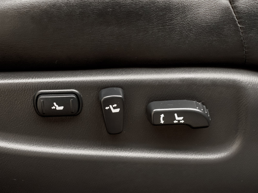 Купить Infiniti QX56 5.6 AT (405 л.с.) 4WD, 2011 в Екатеренбурге