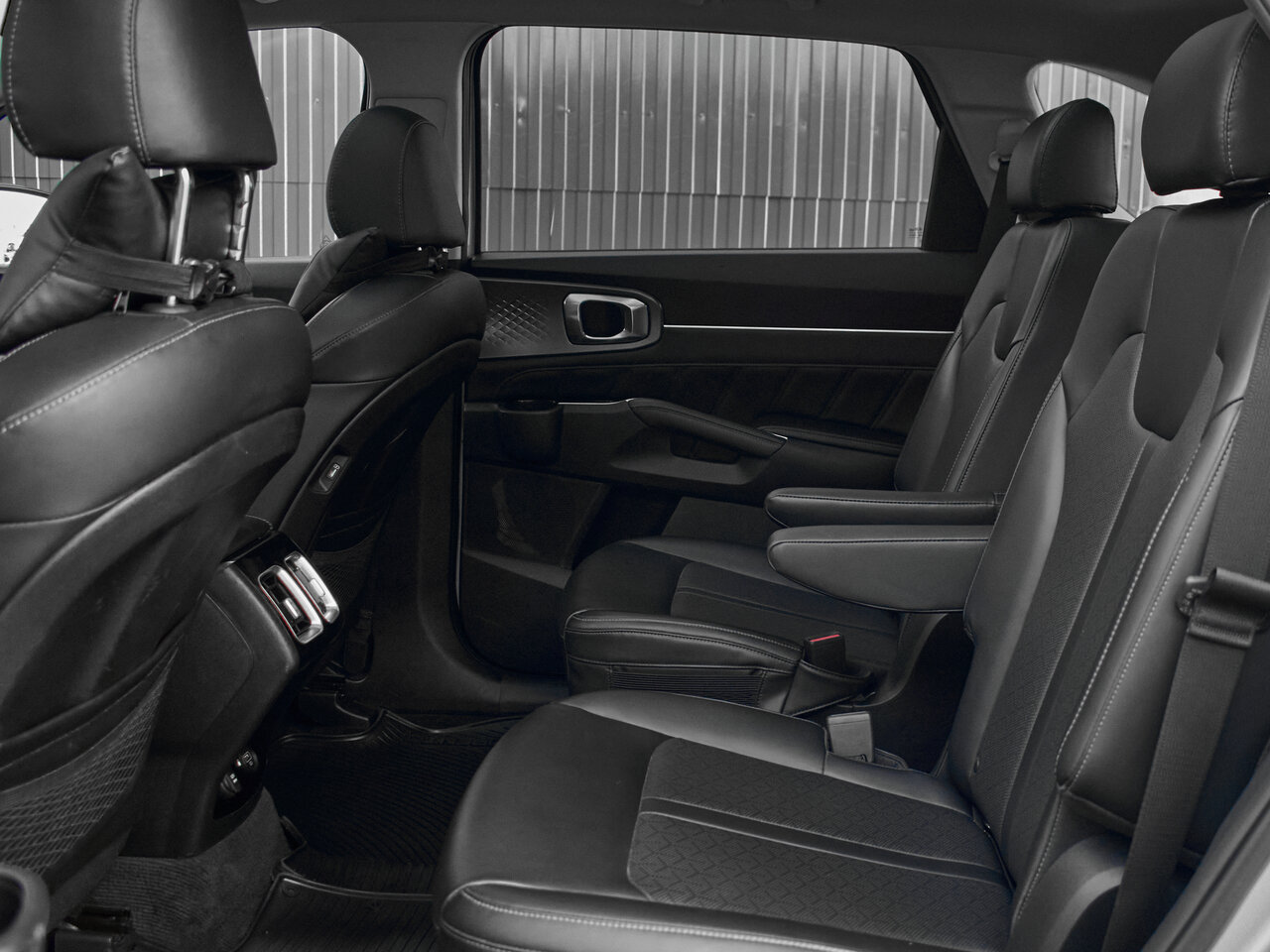 Купить Kia Sorento 2.5 AMT (281 л.с.) 4WD, 2021 в Екатеренбурге