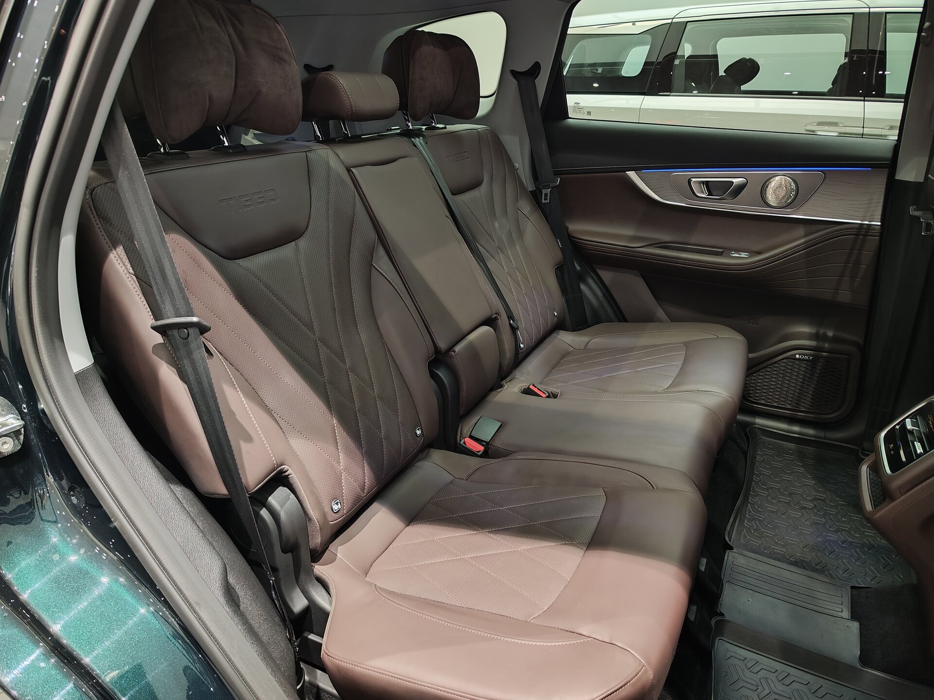 Автомобиль Chery Tiggo 8 Pro Max 2.0 AMT (197 л.с.) 4WD - 13