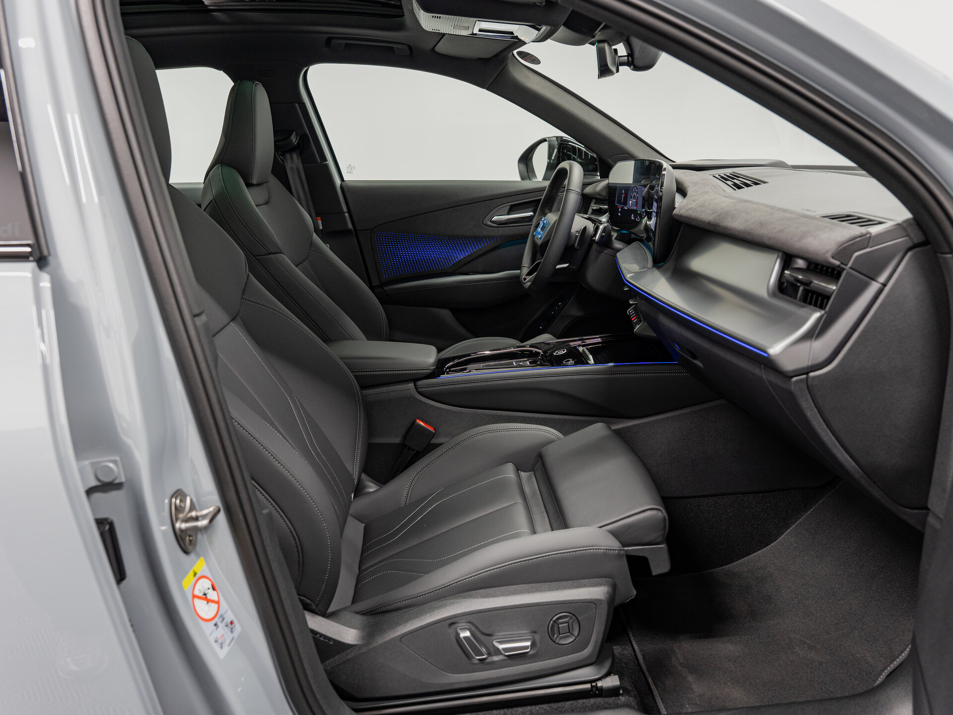 Автомобиль Audi Q3 TFSI 2.0 AMT (258 л.с.) 4WD - 13