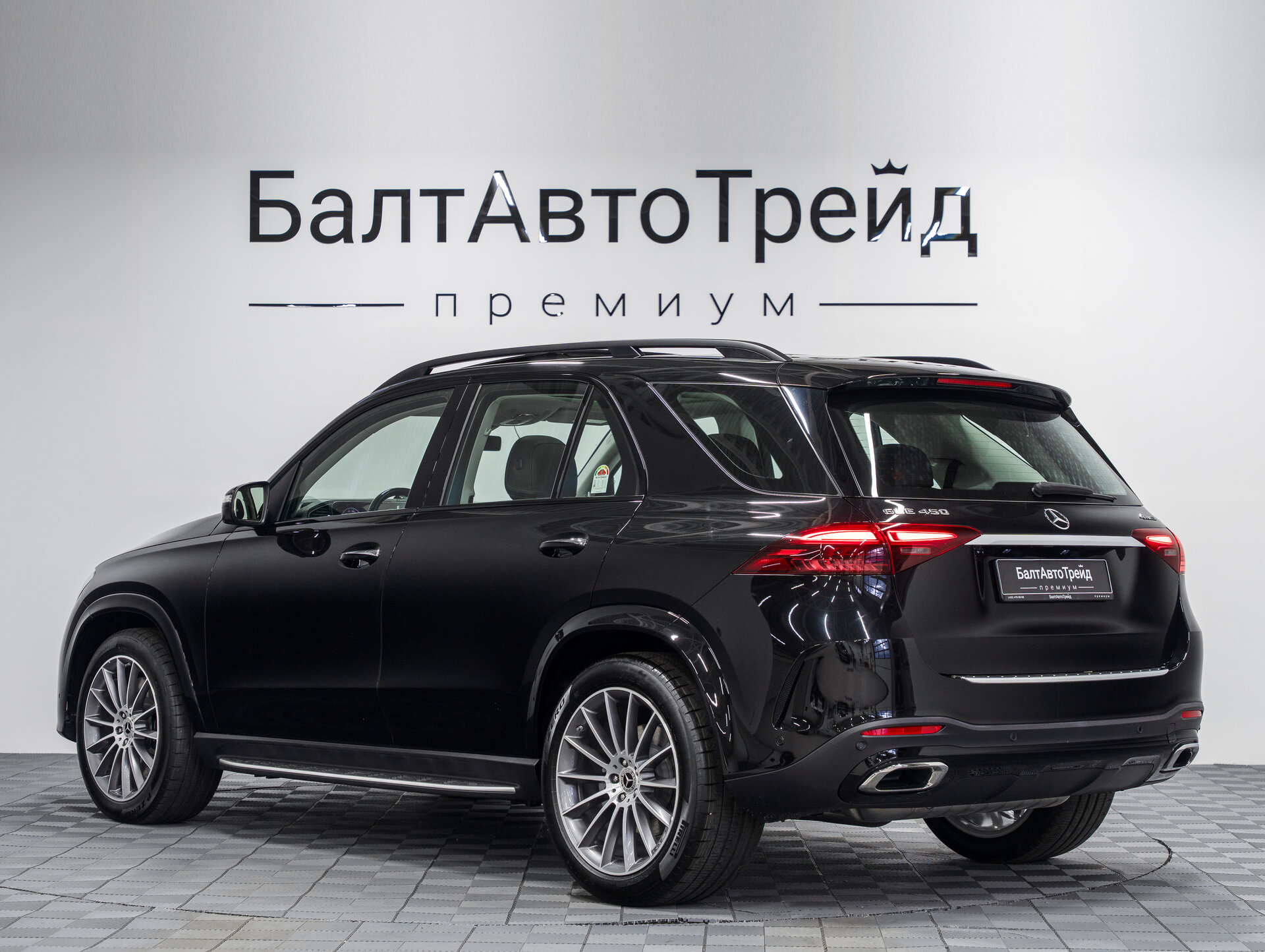Автомобиль Mercedes-Benz GLE 450 3.0 AT (381 л.с.) 4WD - 9