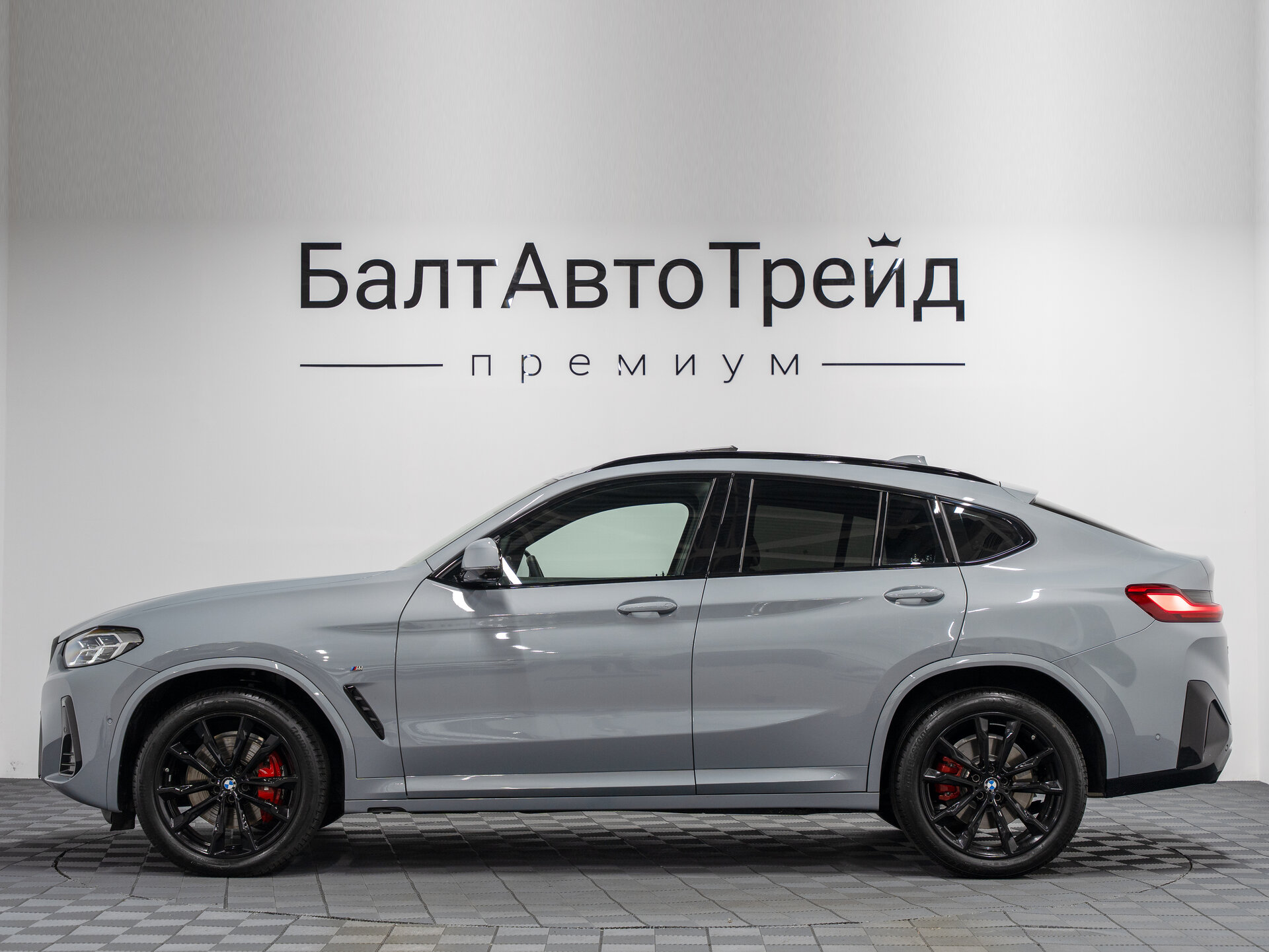 Автомобиль BMW X4 20i 2.0 AT (184 л.с.) 4WD - 11
