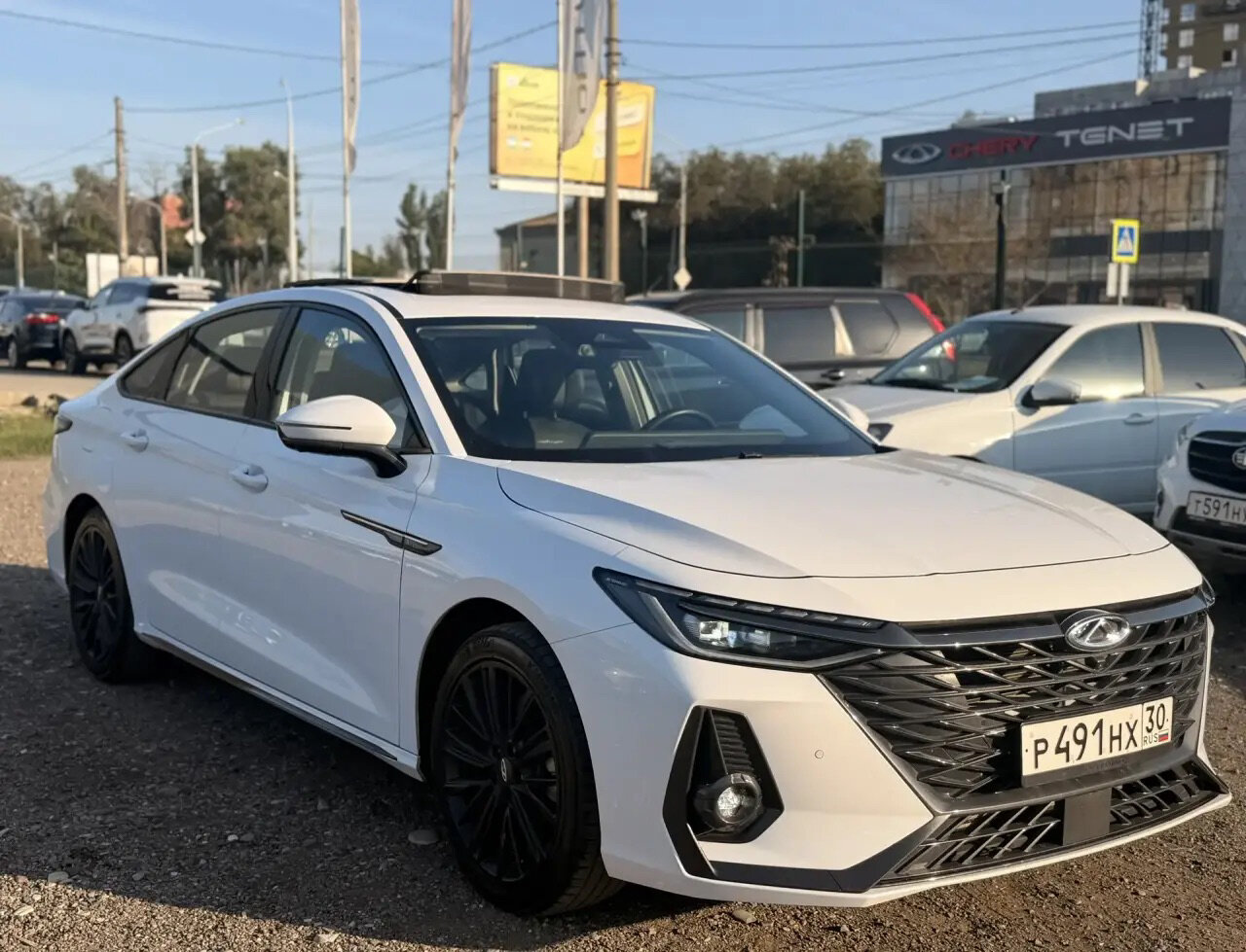 Chery Arrizo 8 
