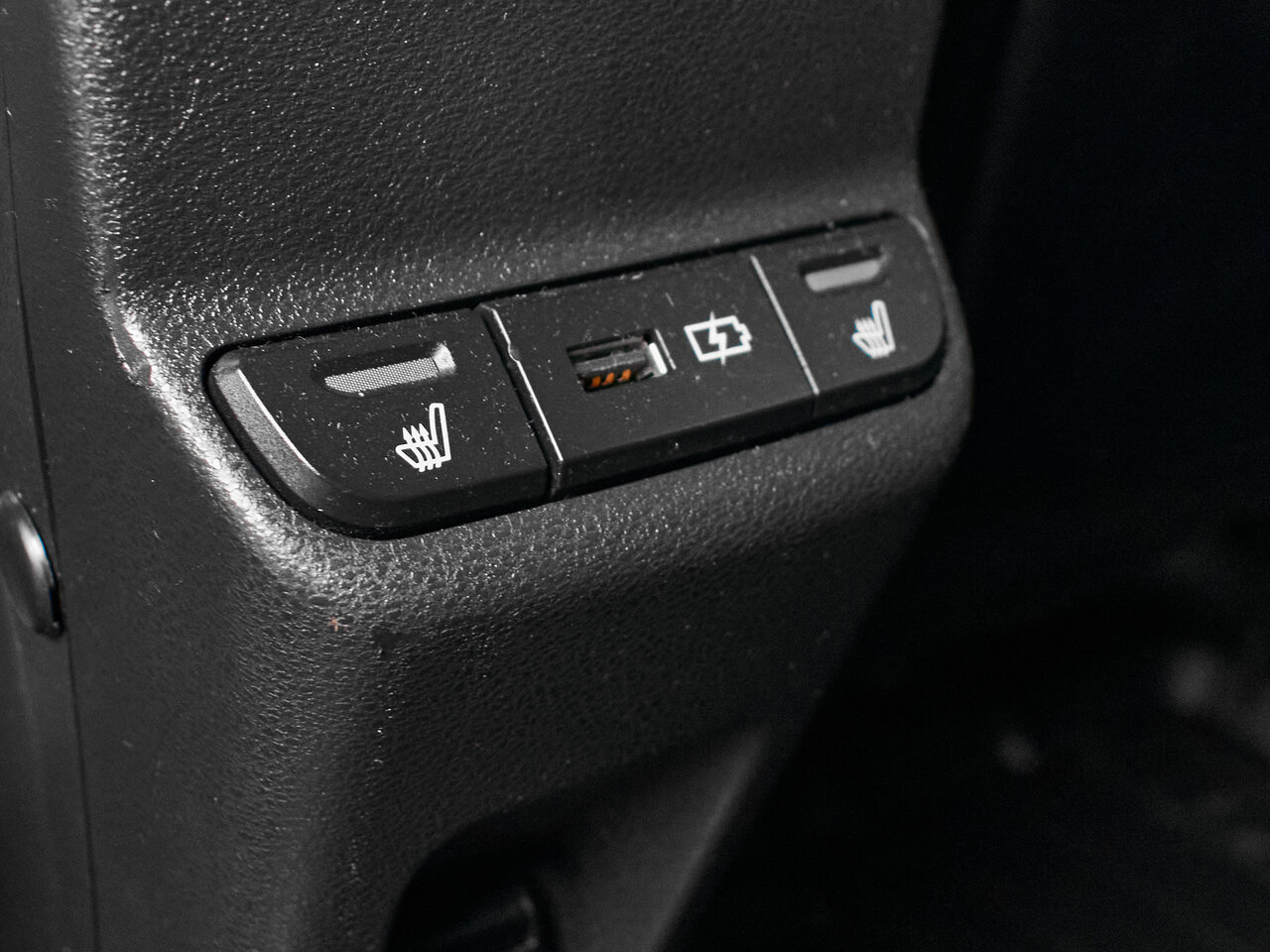 Купить Lada (ВАЗ) Largus Cross 1.6 MT (106 л.с.), 2021 в Екатеренбурге
