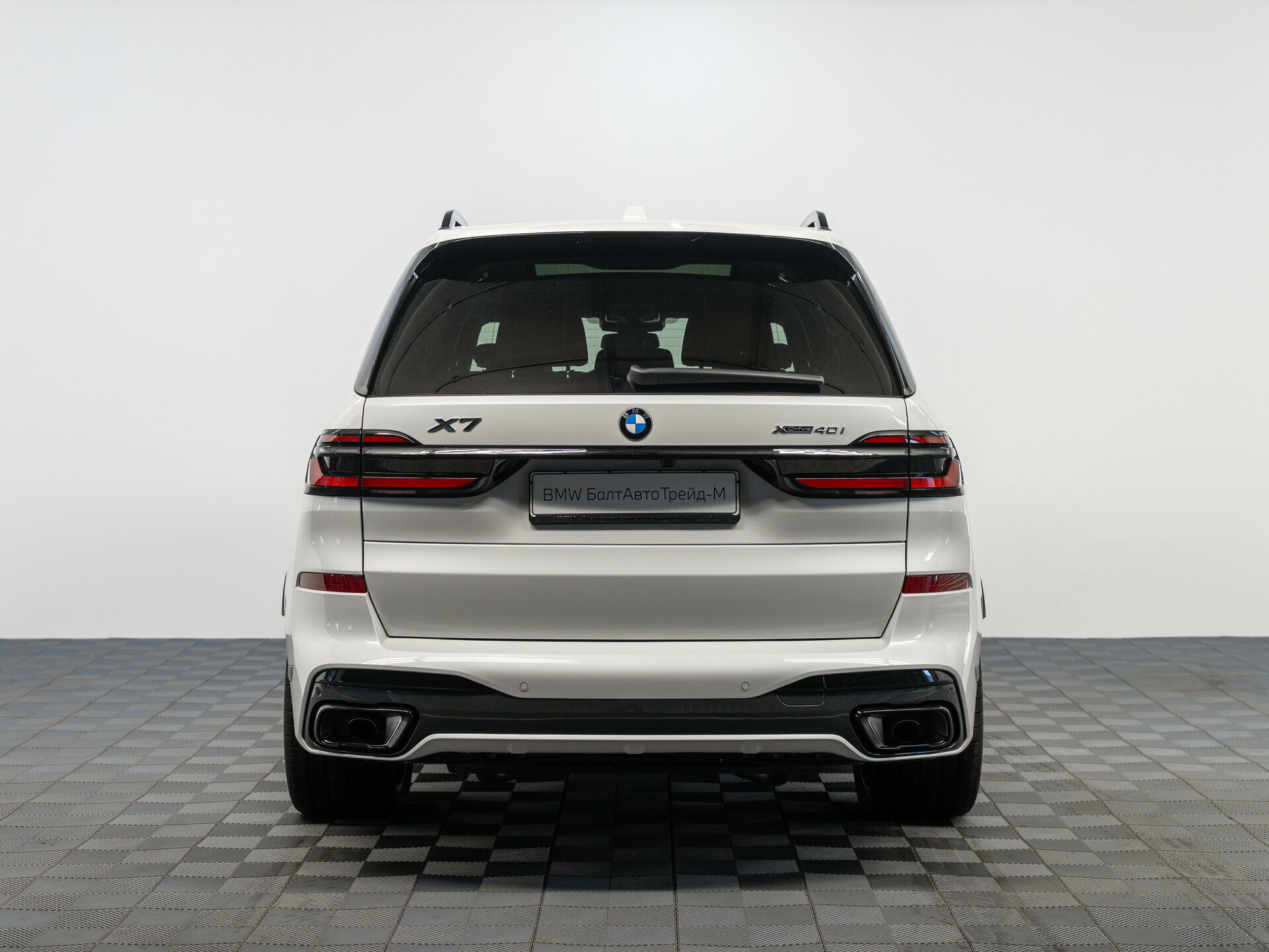 Автомобиль BMW X7 40i 3.0 AT (381 л.с.) 4WD - 7