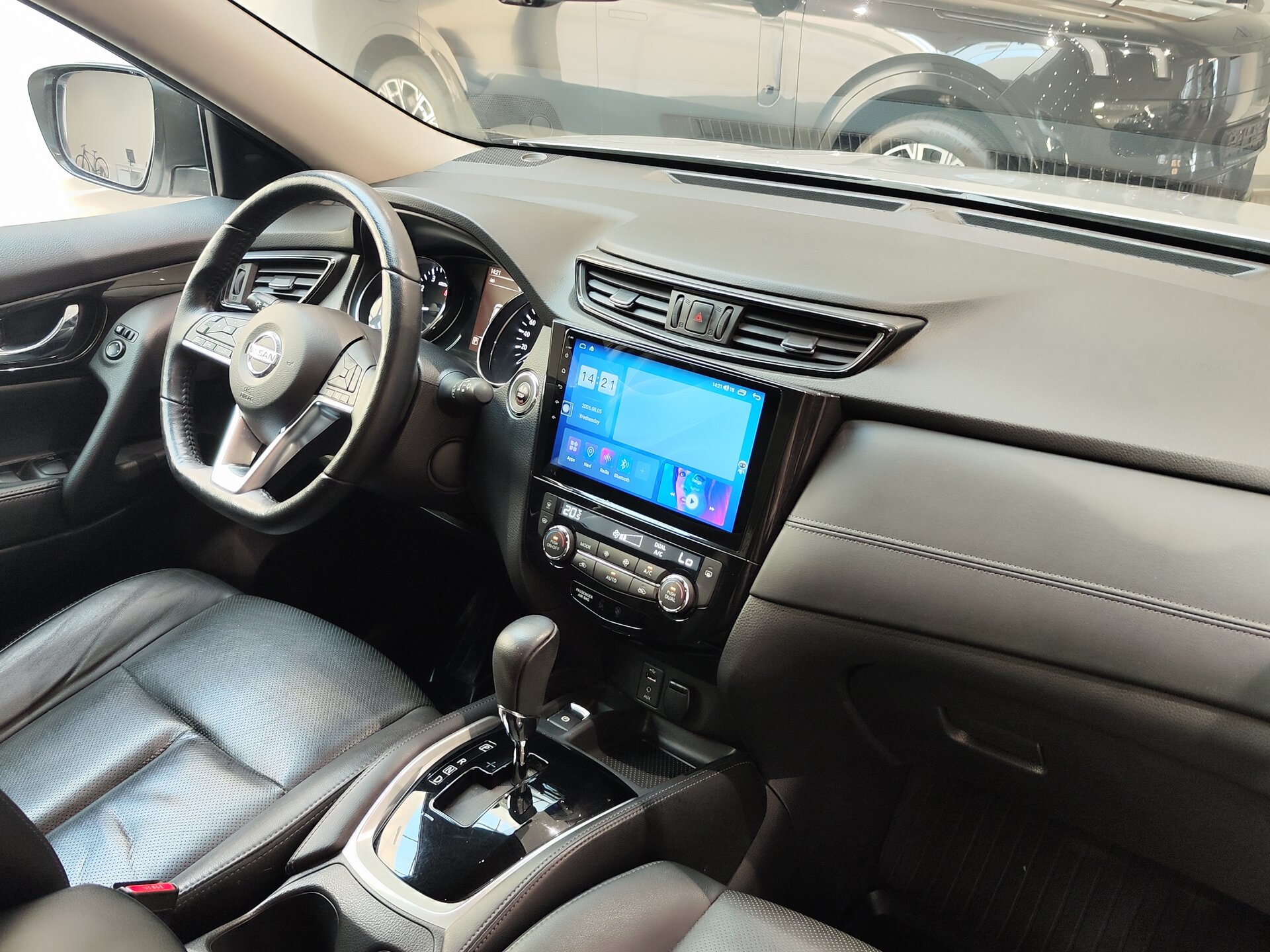 Автомобиль Nissan X-Trail 2.5 CVT (171 л.с.) 4WD - 12