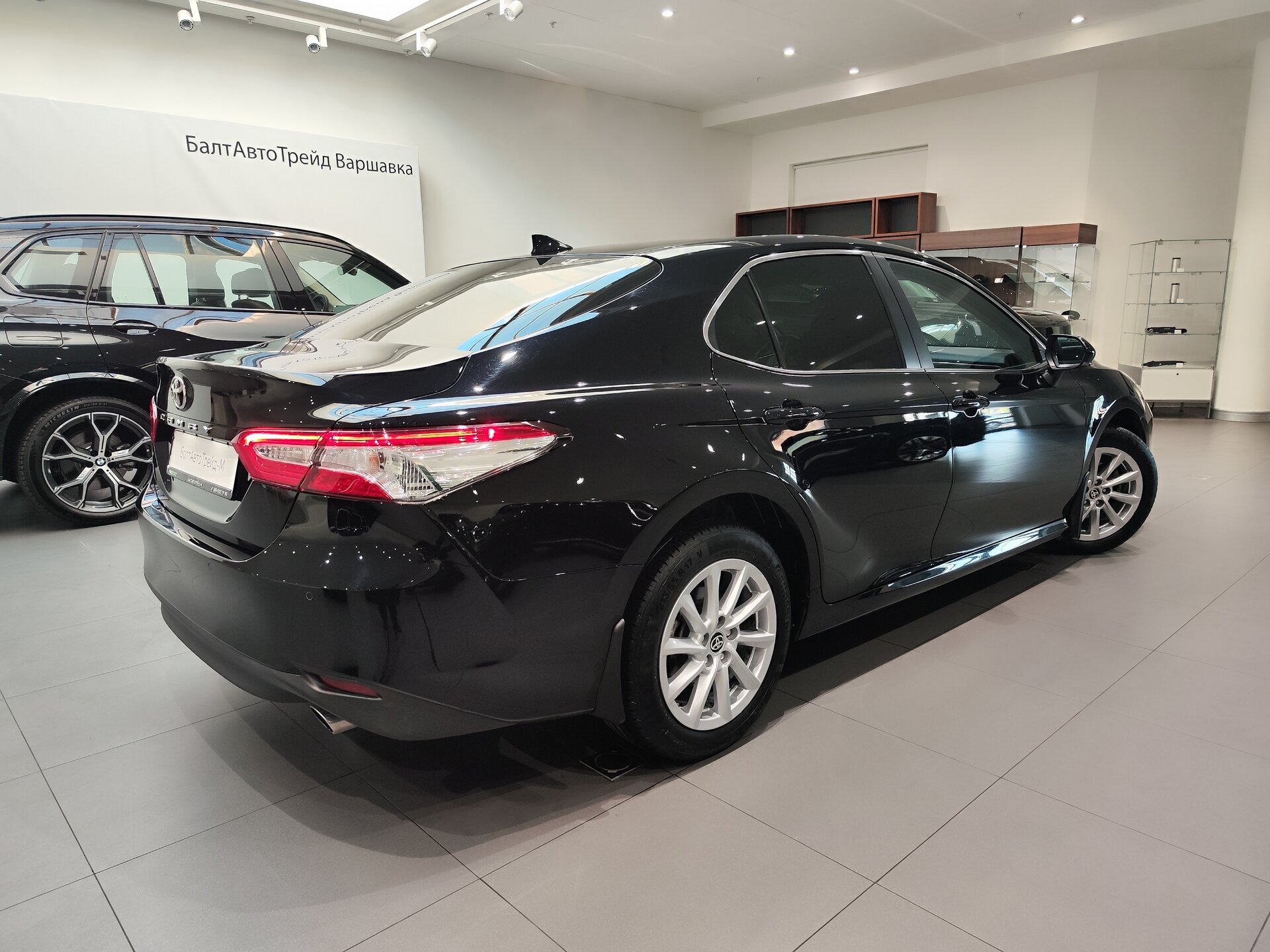 Автомобиль Toyota Camry 2.5 AT (200 л.с.) - 6
