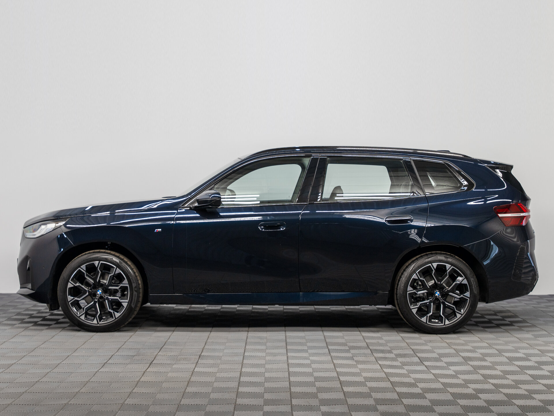 Автомобиль BMW X3 30L xDrive 2.0 AT (258 л.с.) 4WD - 8
