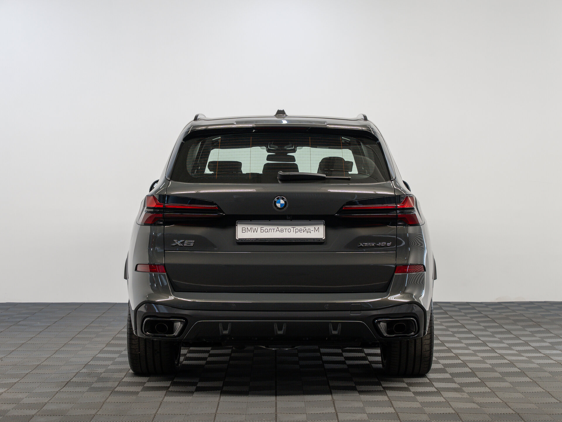 Автомобиль BMW X5 40d 3.0d AT (352 л.с.) 4WD - 7