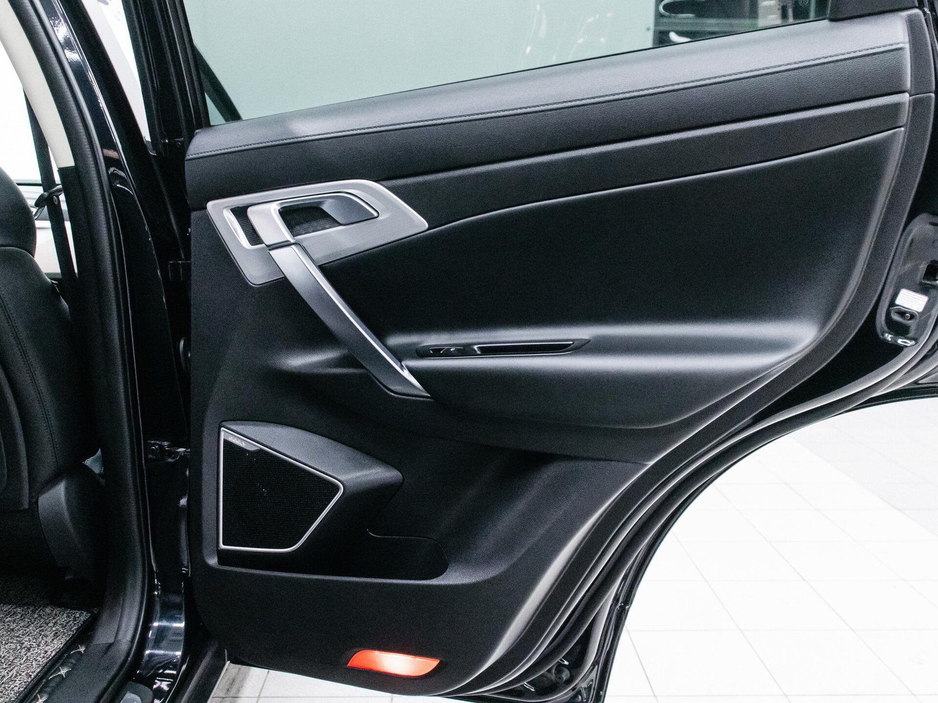 Geely Atlas 2022 26