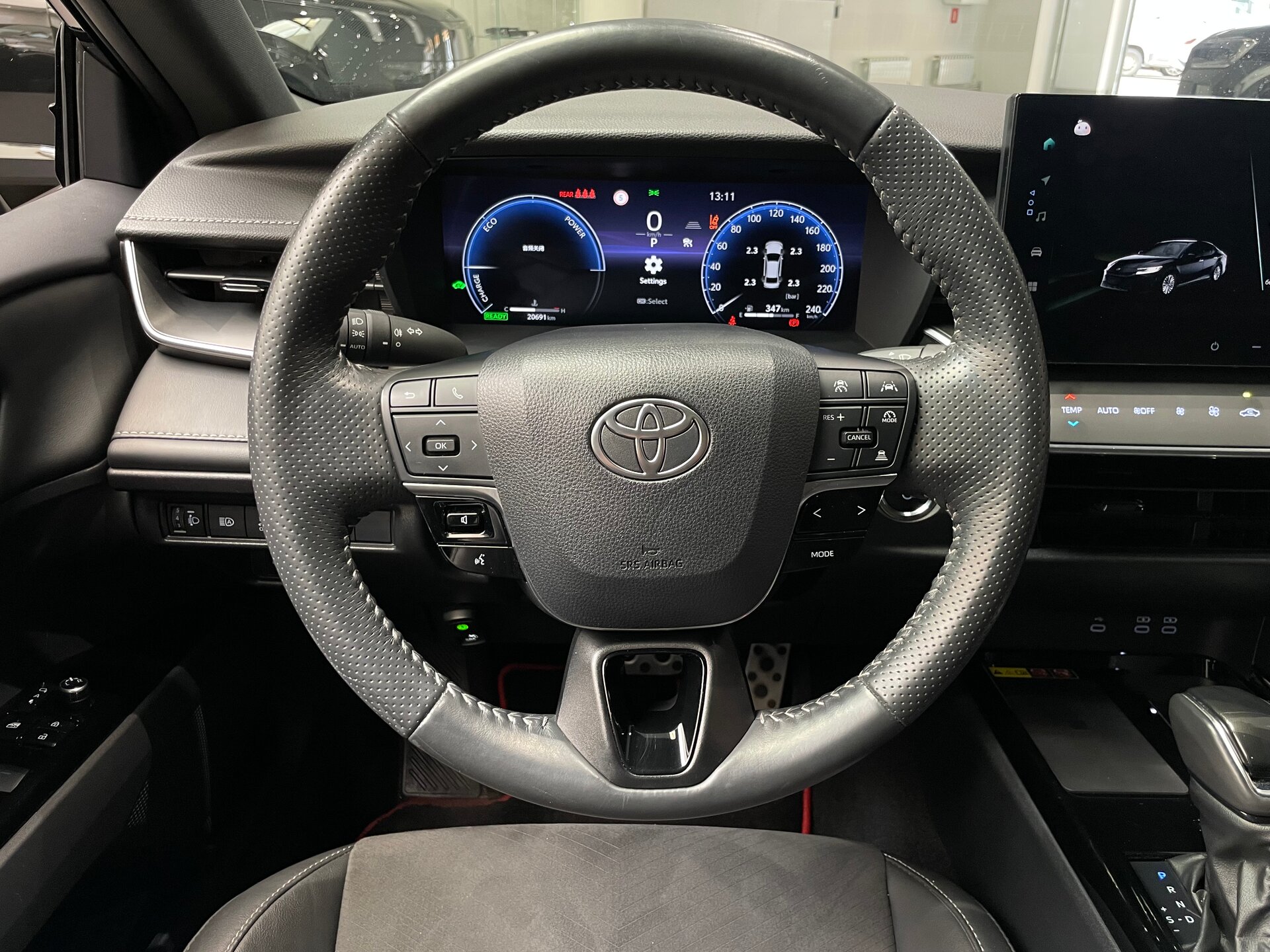 Автомобиль Toyota Camry 2.0hyb CVT (197 л.с.) - 16