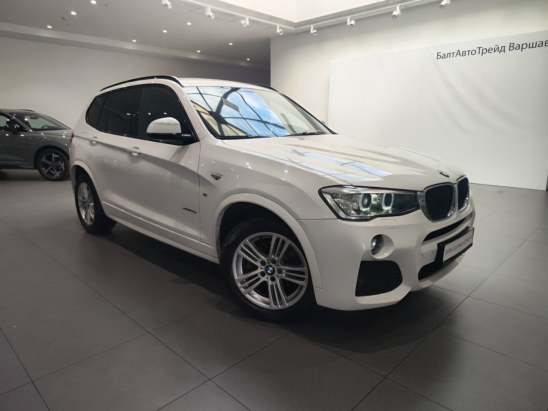 Автомобиль BMW X3 20i xDrive 2.0 AT (184 л.с.) 4WD - 3