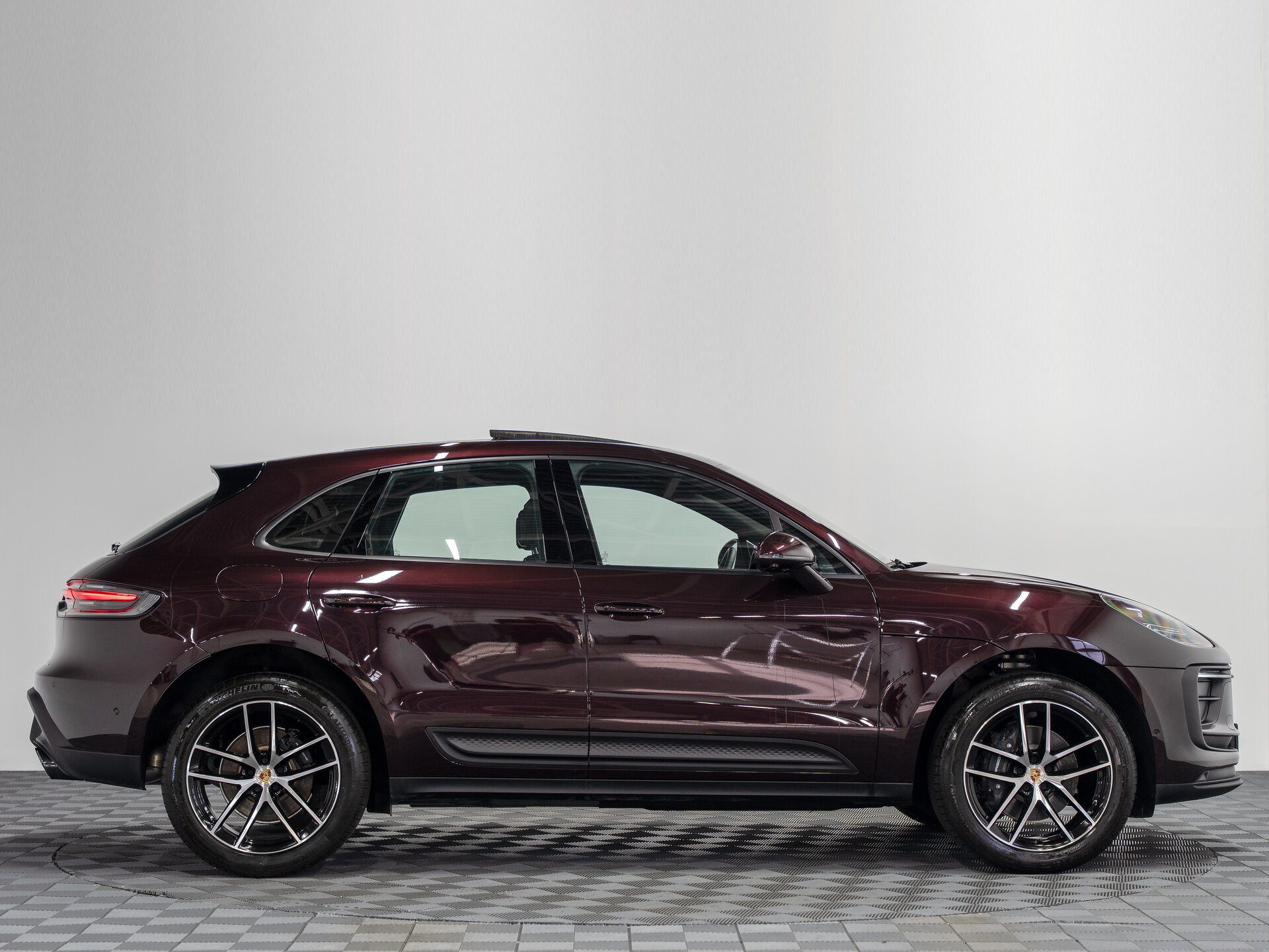 Автомобиль Porsche Macan 2.0 AMT (265 л.с.) 4WD - 6