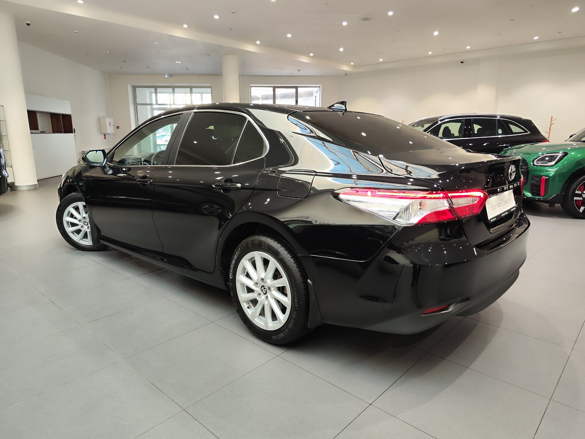 Автомобиль Toyota Camry 2.5 AT (200 л.с.) - 4