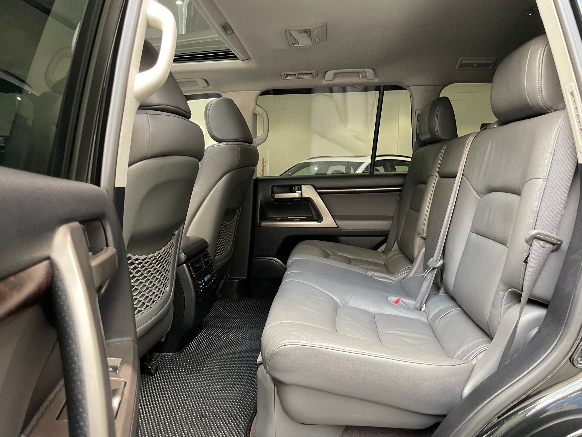 Автомобиль Toyota Land Cruiser 4.5d AT (235 л.с.) 4WD - 9
