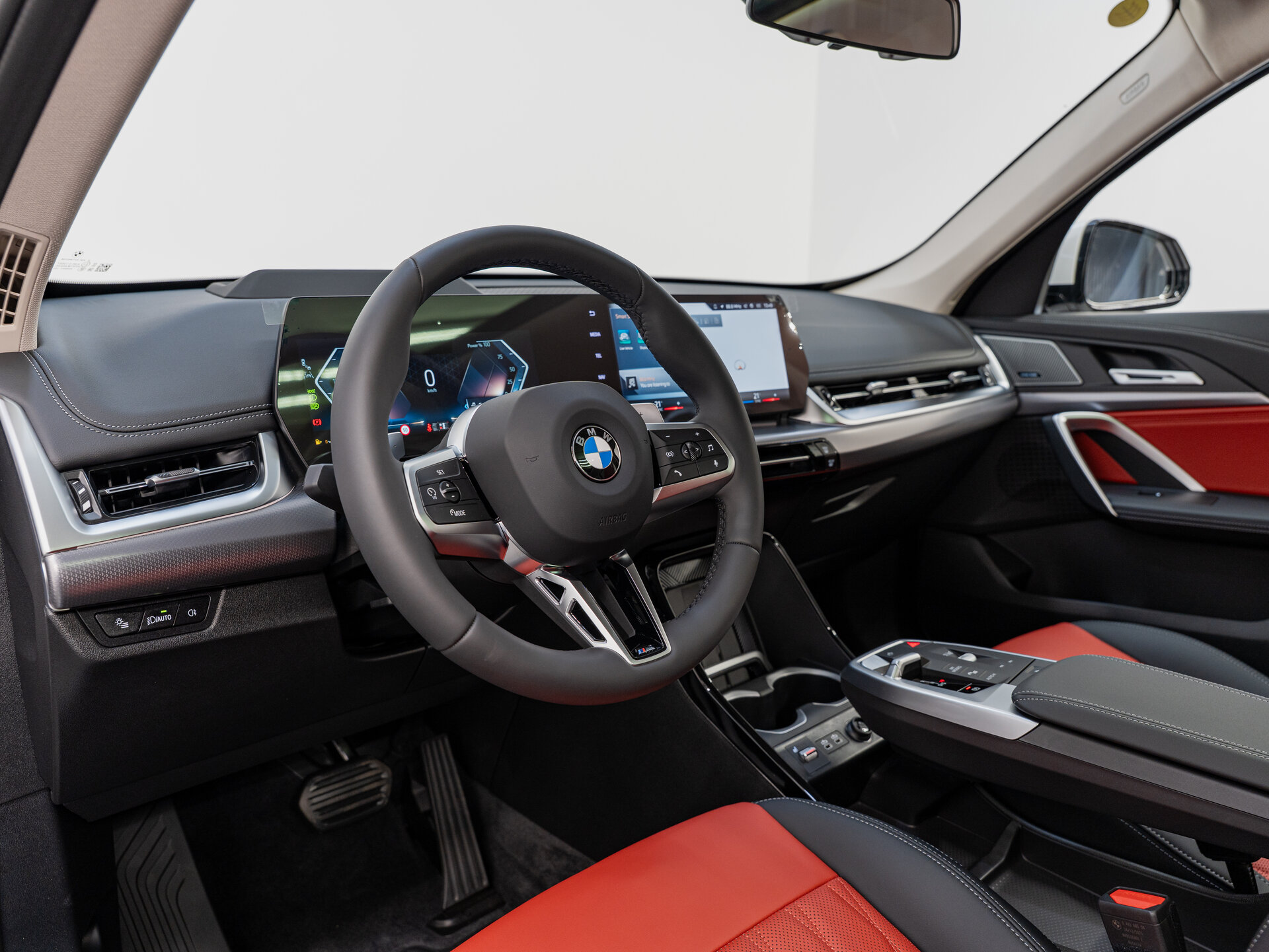 Автомобиль BMW X1 25Li xDrive 2.0 AMT (204 л.с.) 4WD - 12