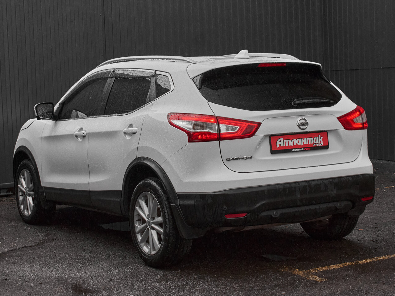 Купить Nissan Qashqai 2.0 CVT (144 л.с.) 4WD, 2017 в Екатеренбурге