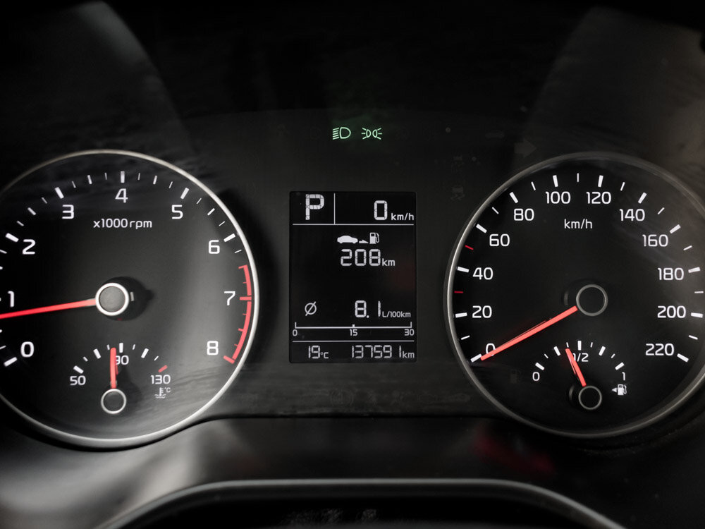 Купить Kia Rio 1.6 AT (123 л.с.), 2018 в Екатеренбурге