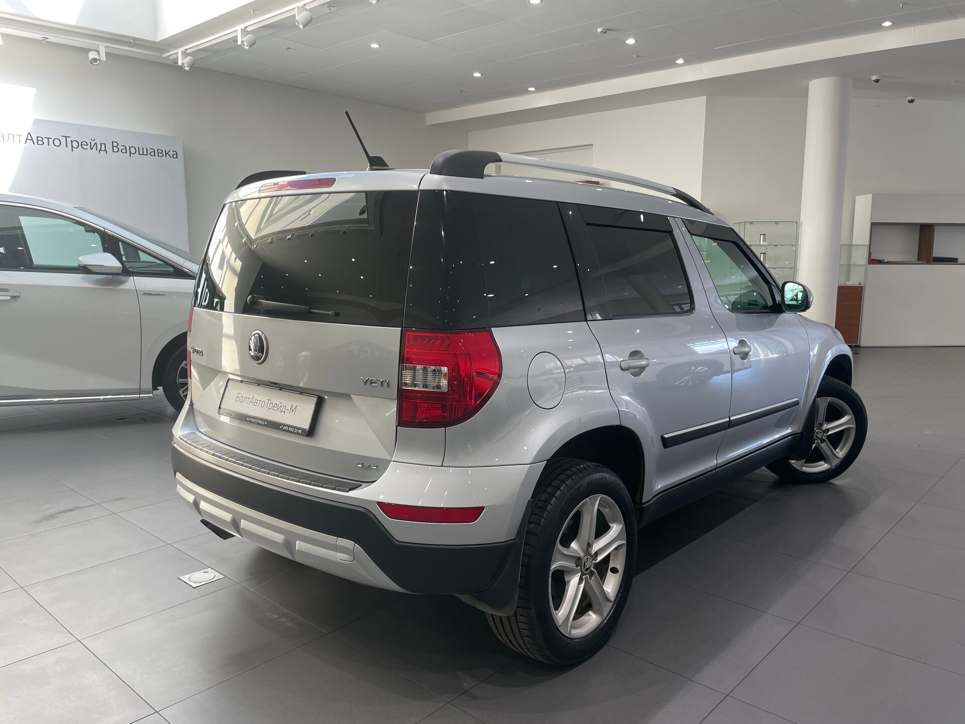 Автомобиль Skoda Yeti 1.8 AMT (152 л.с.) 4WD - 6