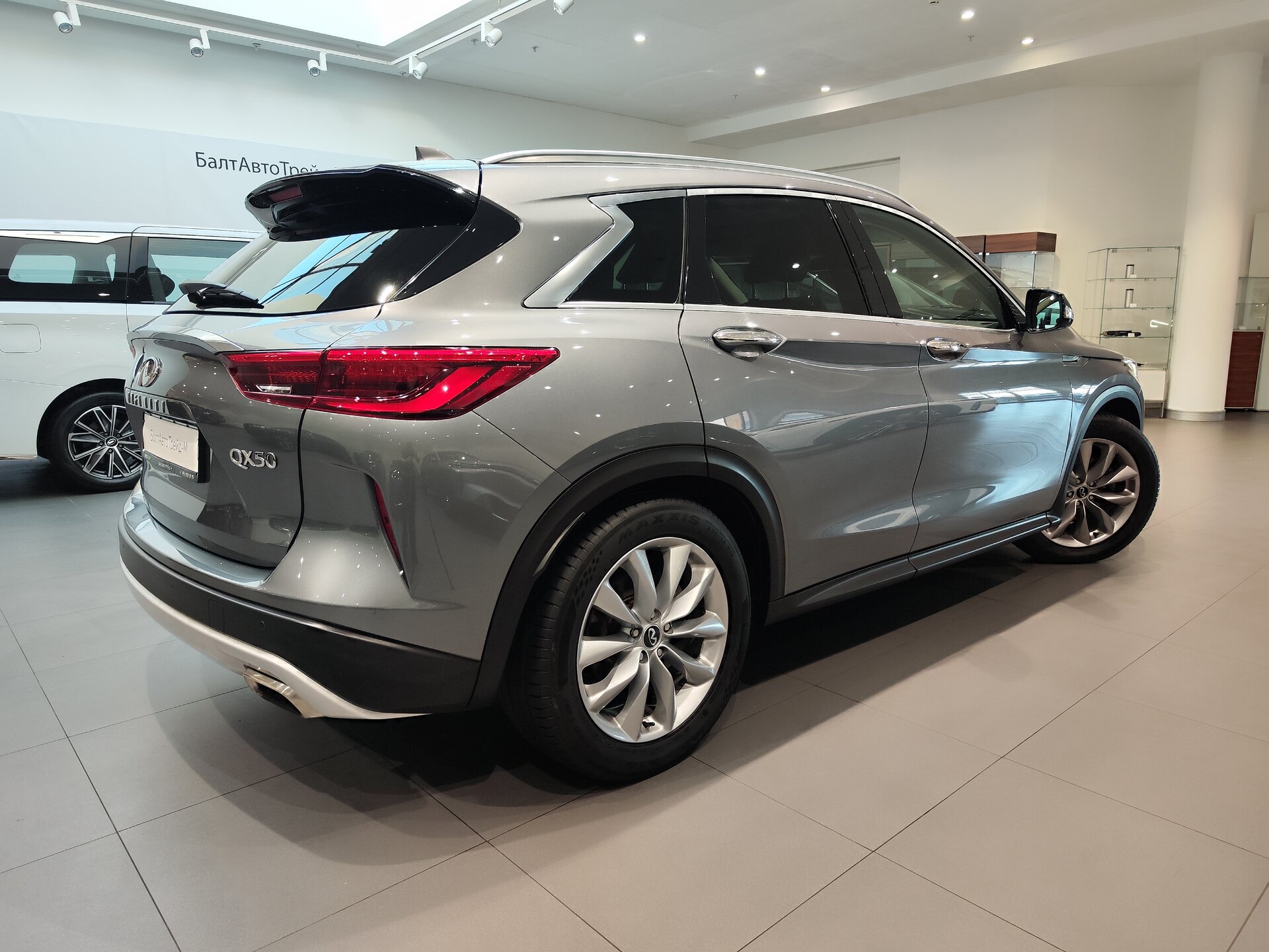 Автомобиль Infiniti QX50 2.0 CVT (249 л.с.) 4WD - 6