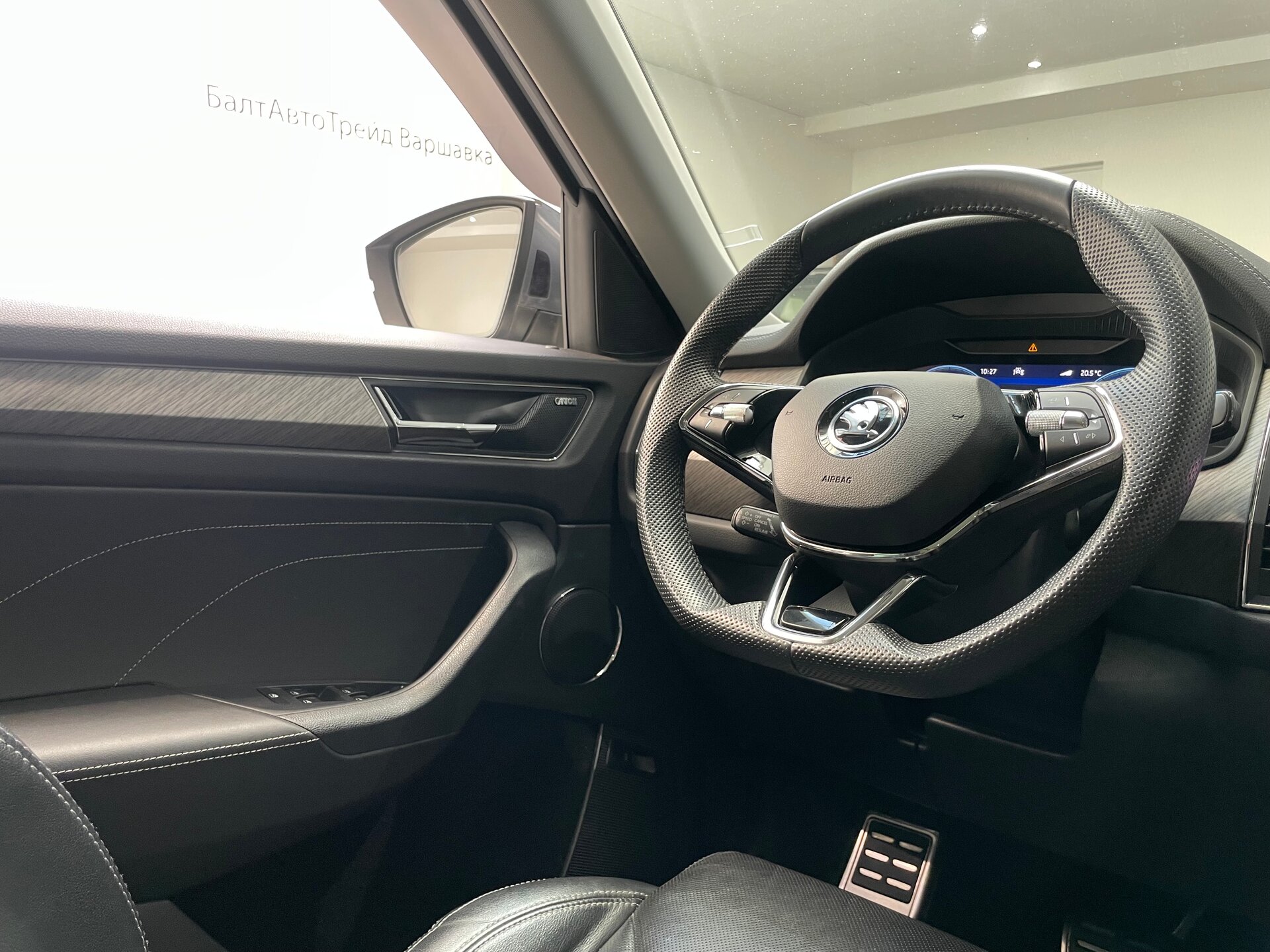 Автомобиль Skoda Kodiaq 2.0 AMT (180 л.с.) 4WD - 17