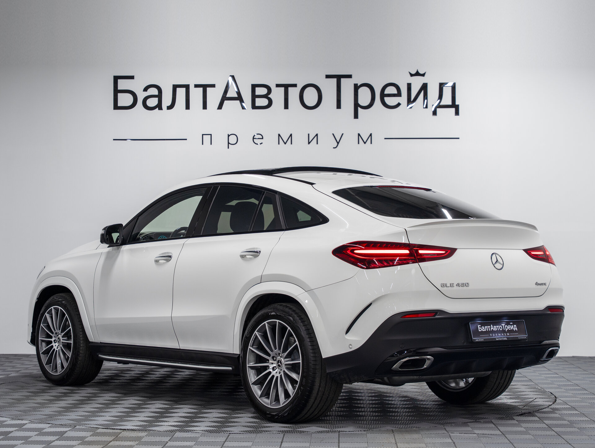 Автомобиль Mercedes-Benz GLE Coupe 450 3.0 AT (381 л.с.) 4WD - 9