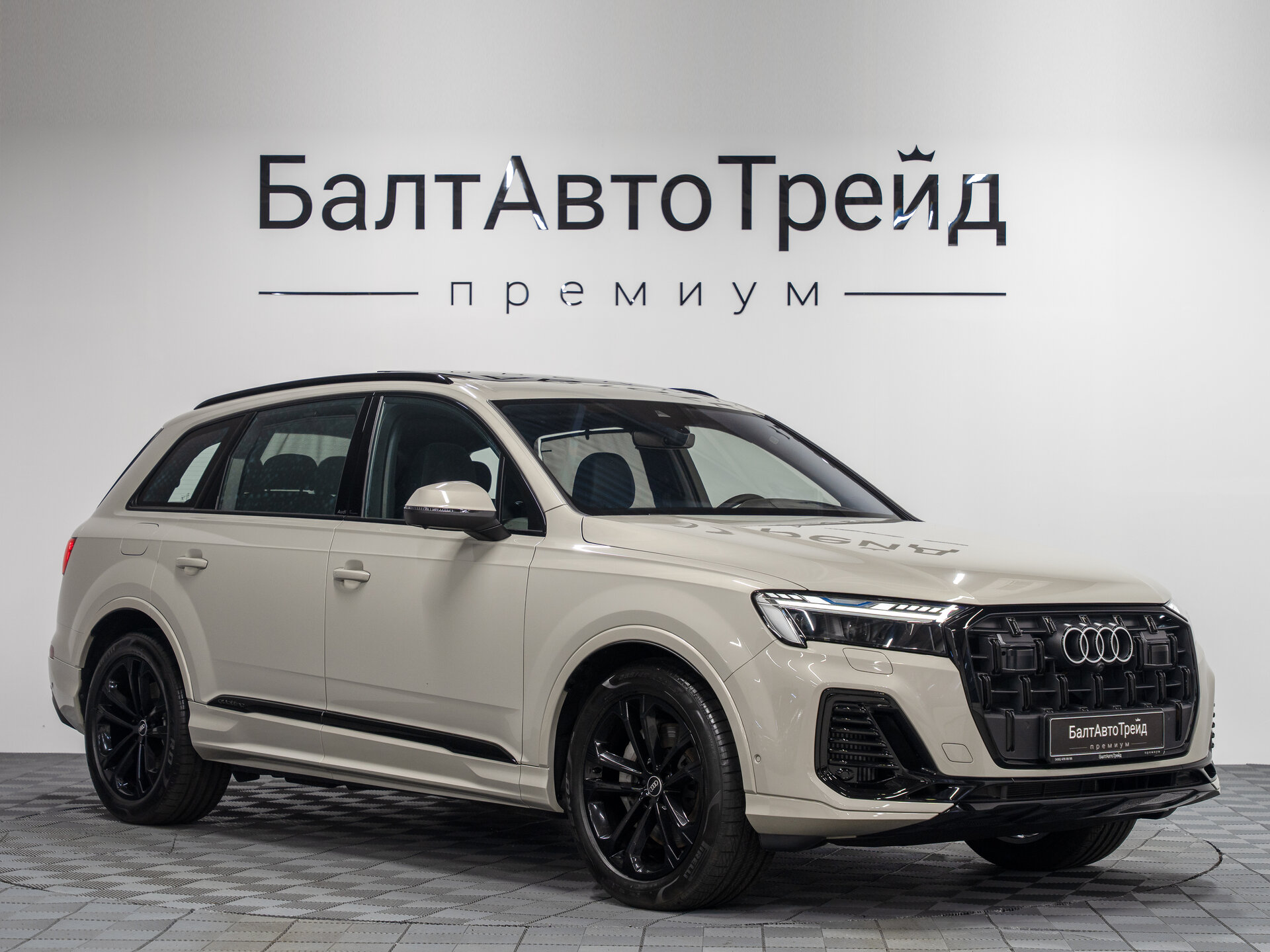 Автомобиль Audi Q7 55 TFSI 3.0 AT (340 л.с.) 4WD - 5