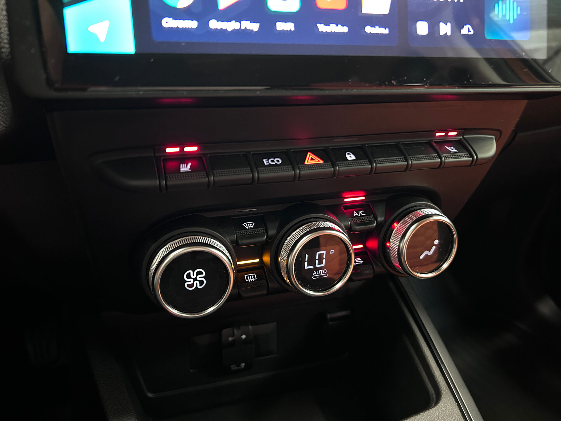 Renault Duster 2021 24