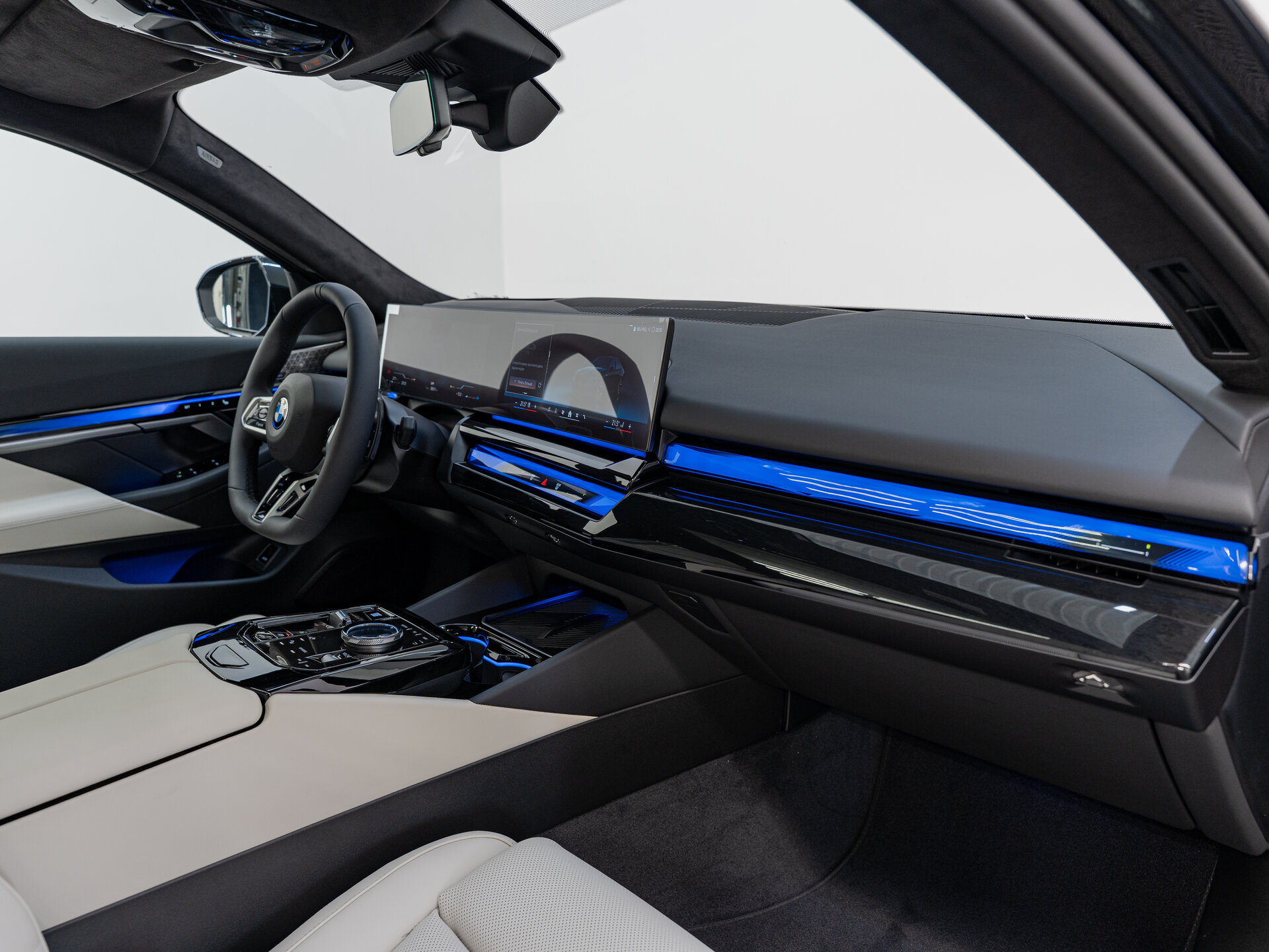 Автомобиль BMW 5 серии 540d xDrive 3.0d AT (303 л.с.) 4WD - 17