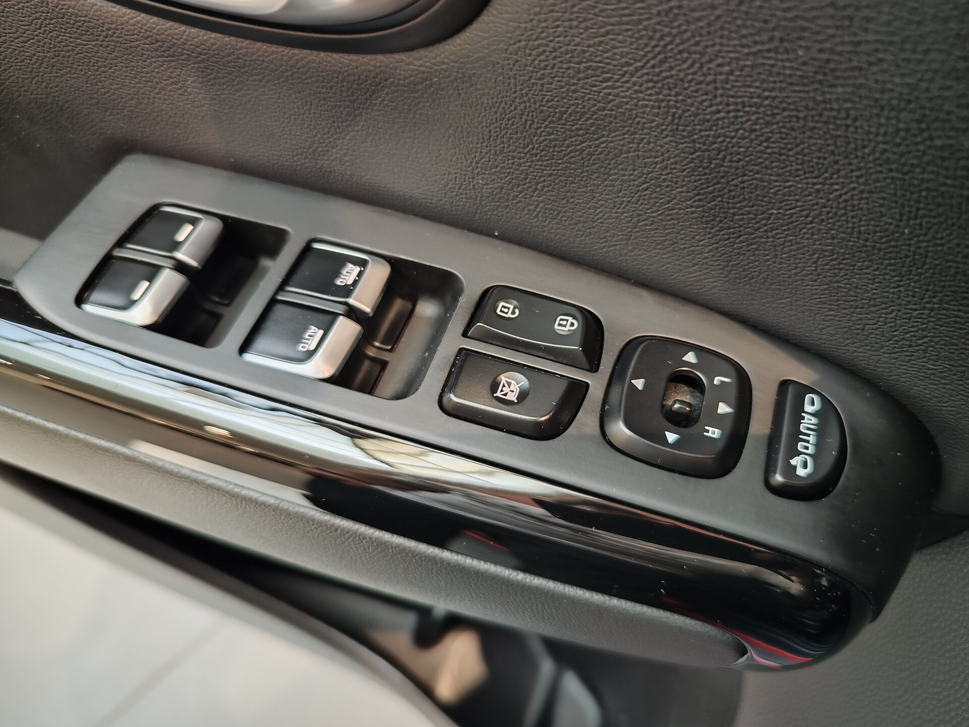 Автомобиль Kia Soul 1.6 AMT (204 л.с.) - 18